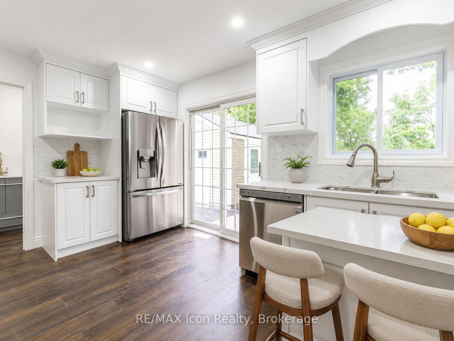 Photo 26 of 1270 Spring Gardens Road, Burlington, Bayview — HOMEH