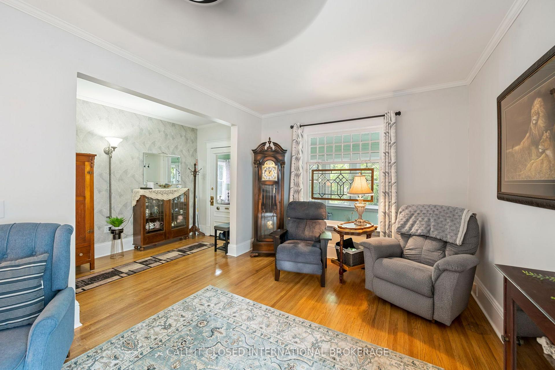Photo 6 of 97 Elgin Street, St. Thomas — HOMEH
