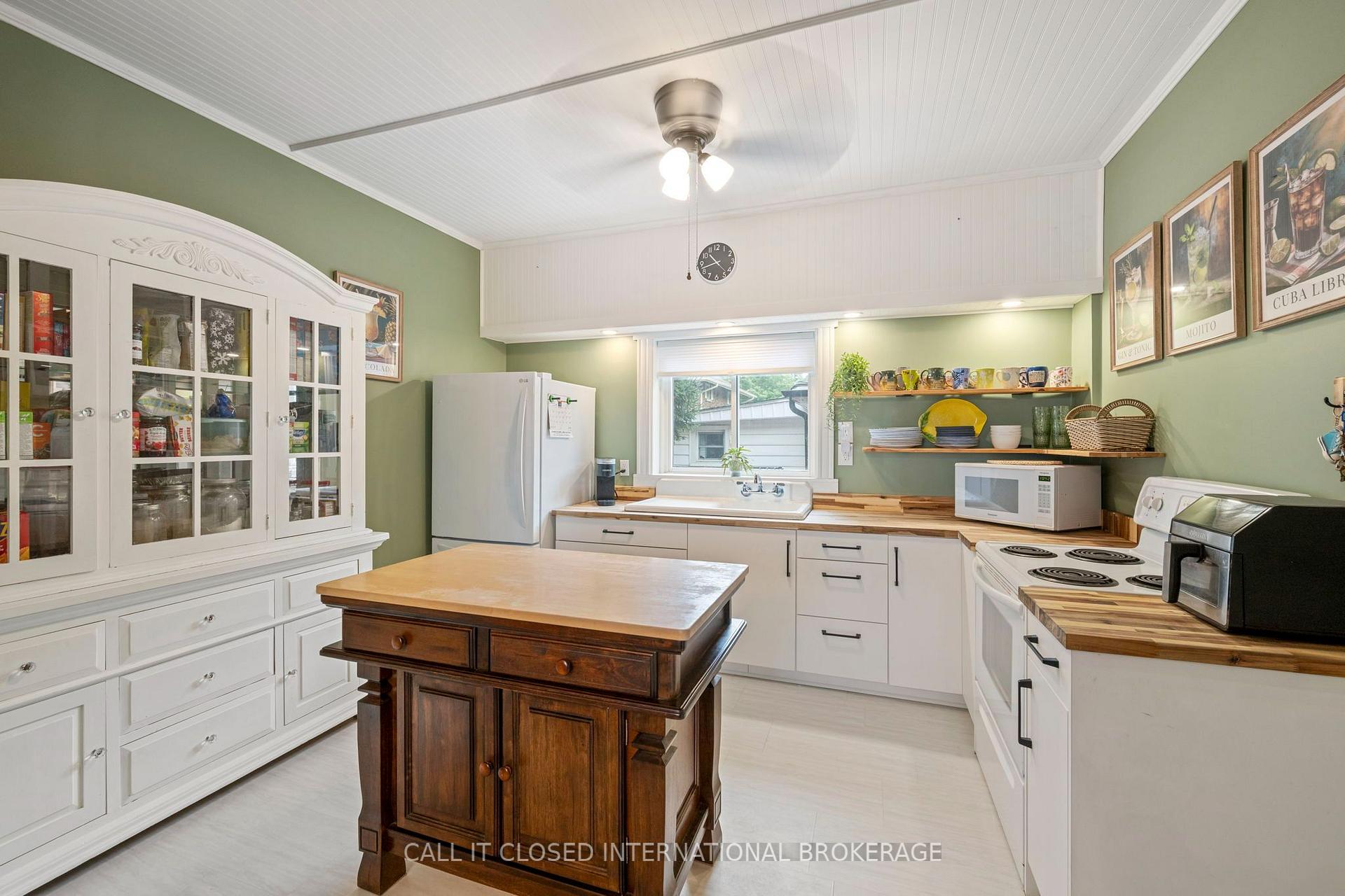 Photo 11 of 97 Elgin Street, St. Thomas — HOMEH
