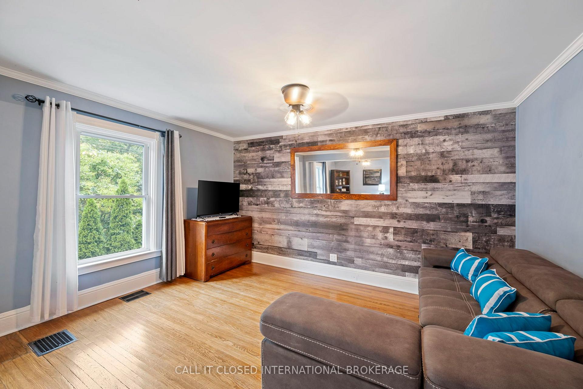 Photo 18 of 97 Elgin Street, St. Thomas — HOMEH