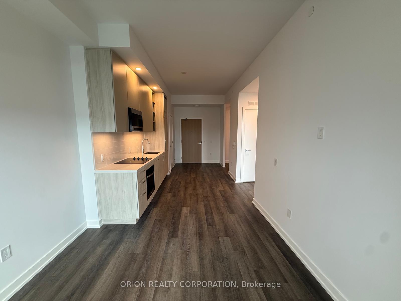 Photo 17 of Unit 305, 21 Meadowdale Road, Vaughan, Vaughan Corporate Centre — HOMEH