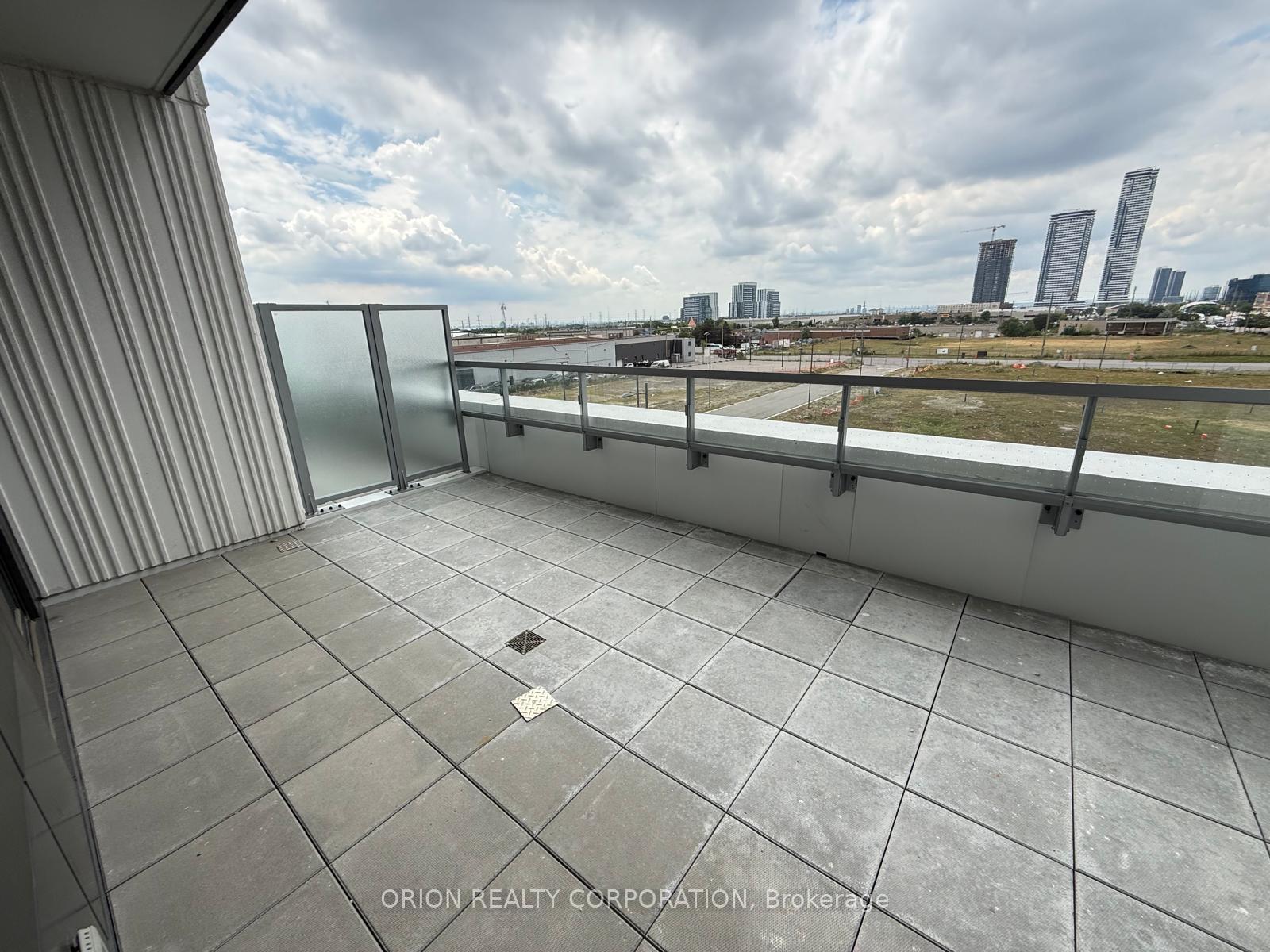 Photo 37 of Unit 305, 21 Meadowdale Road, Vaughan, Vaughan Corporate Centre — HOMEH