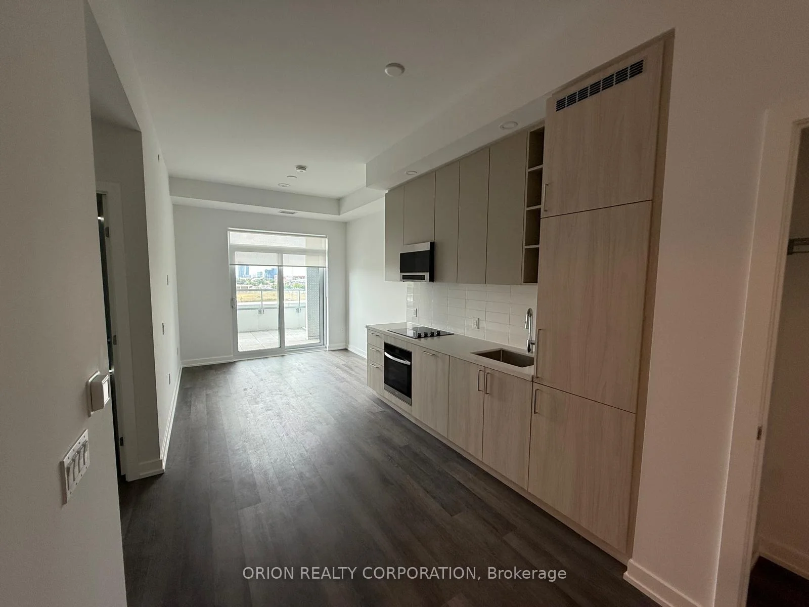 Photo 20 of Unit 305, 21 Meadowdale Road, Vaughan, Vaughan Corporate Centre — HOMEH