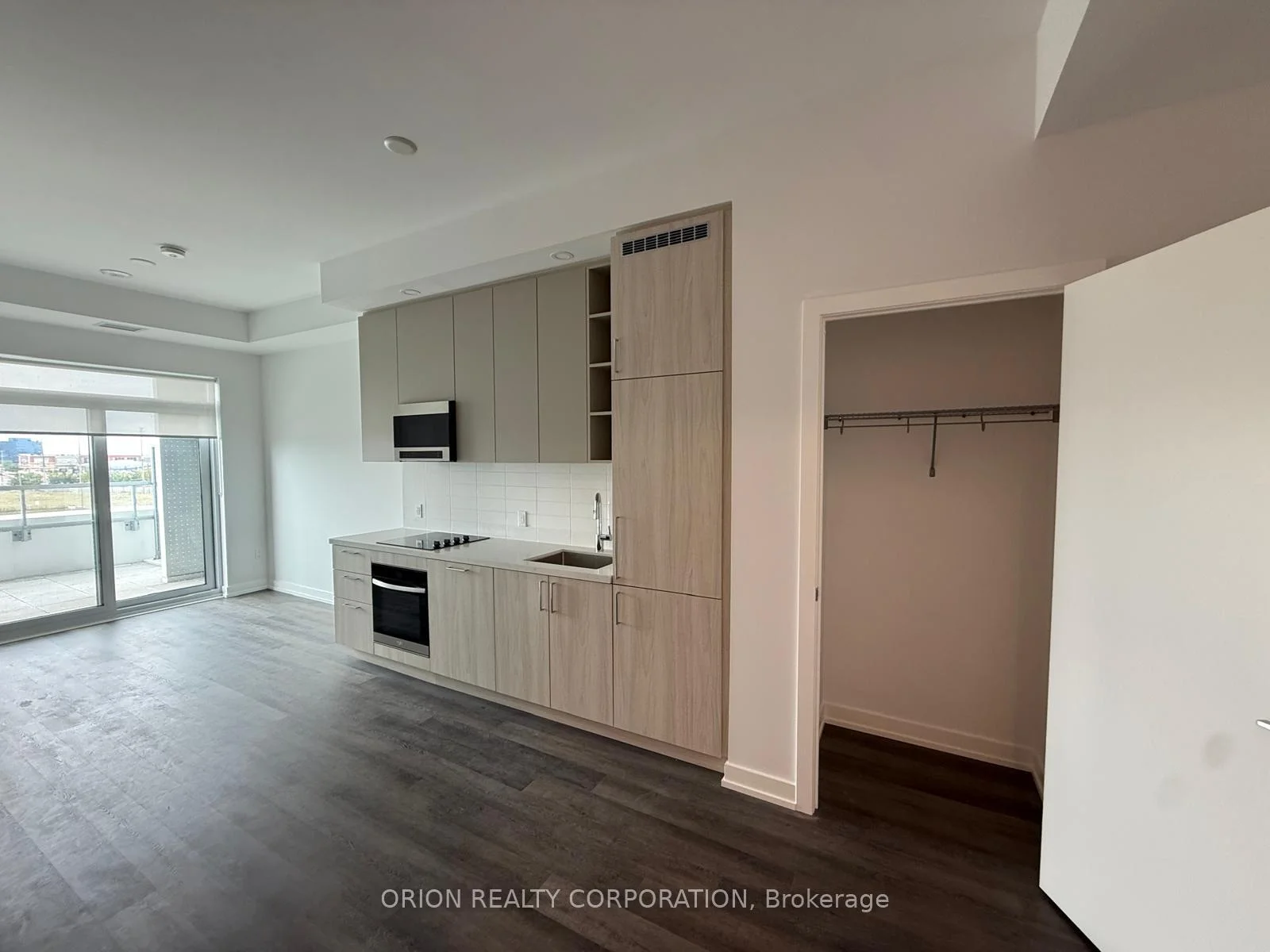 Photo 23 of Unit 305, 21 Meadowdale Road, Vaughan, Vaughan Corporate Centre — HOMEH