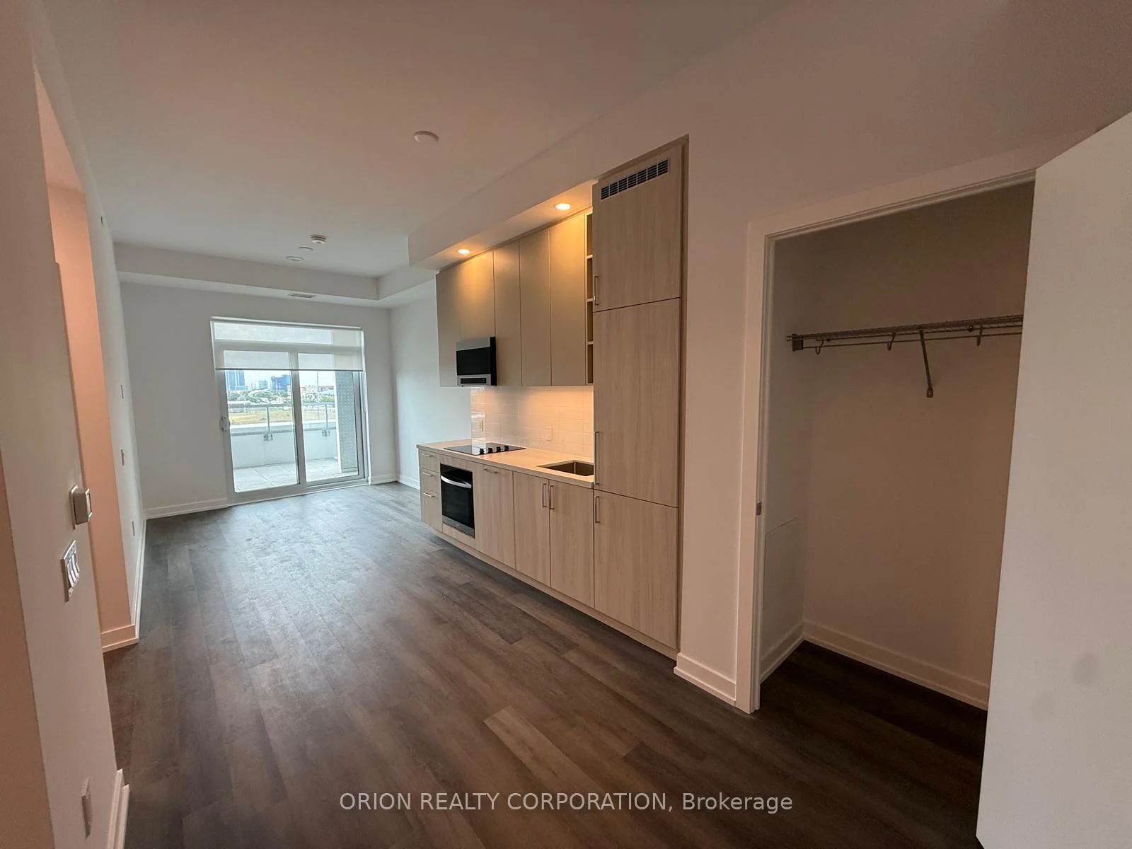 Photo 39 of Unit 305, 21 Meadowdale Road, Vaughan, Vaughan Corporate Centre — HOMEH