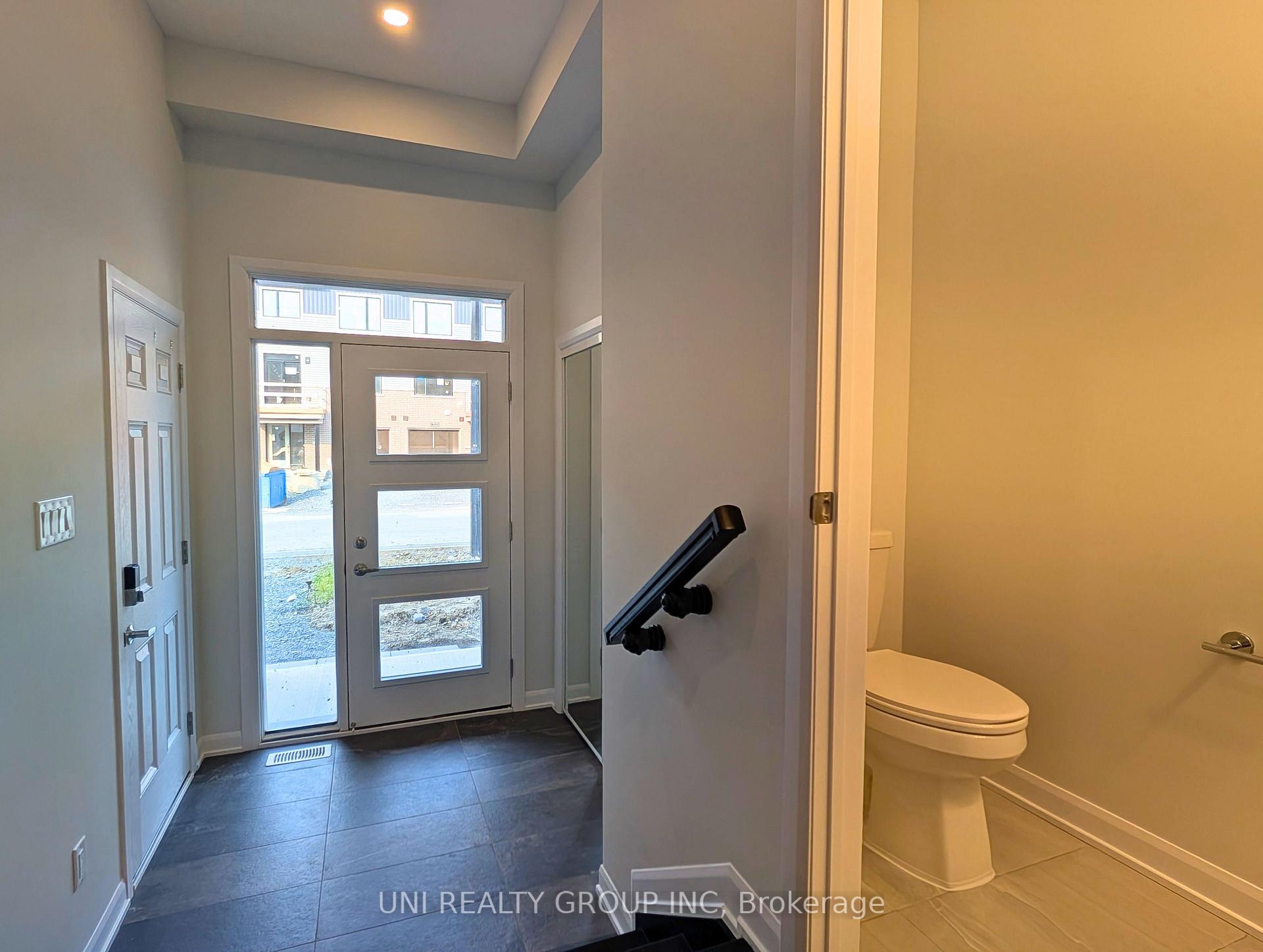 Photo 5 of 716 Tadpole Crescent, Ottawa, Barrhaven - Half Moon Bay — HOMEH