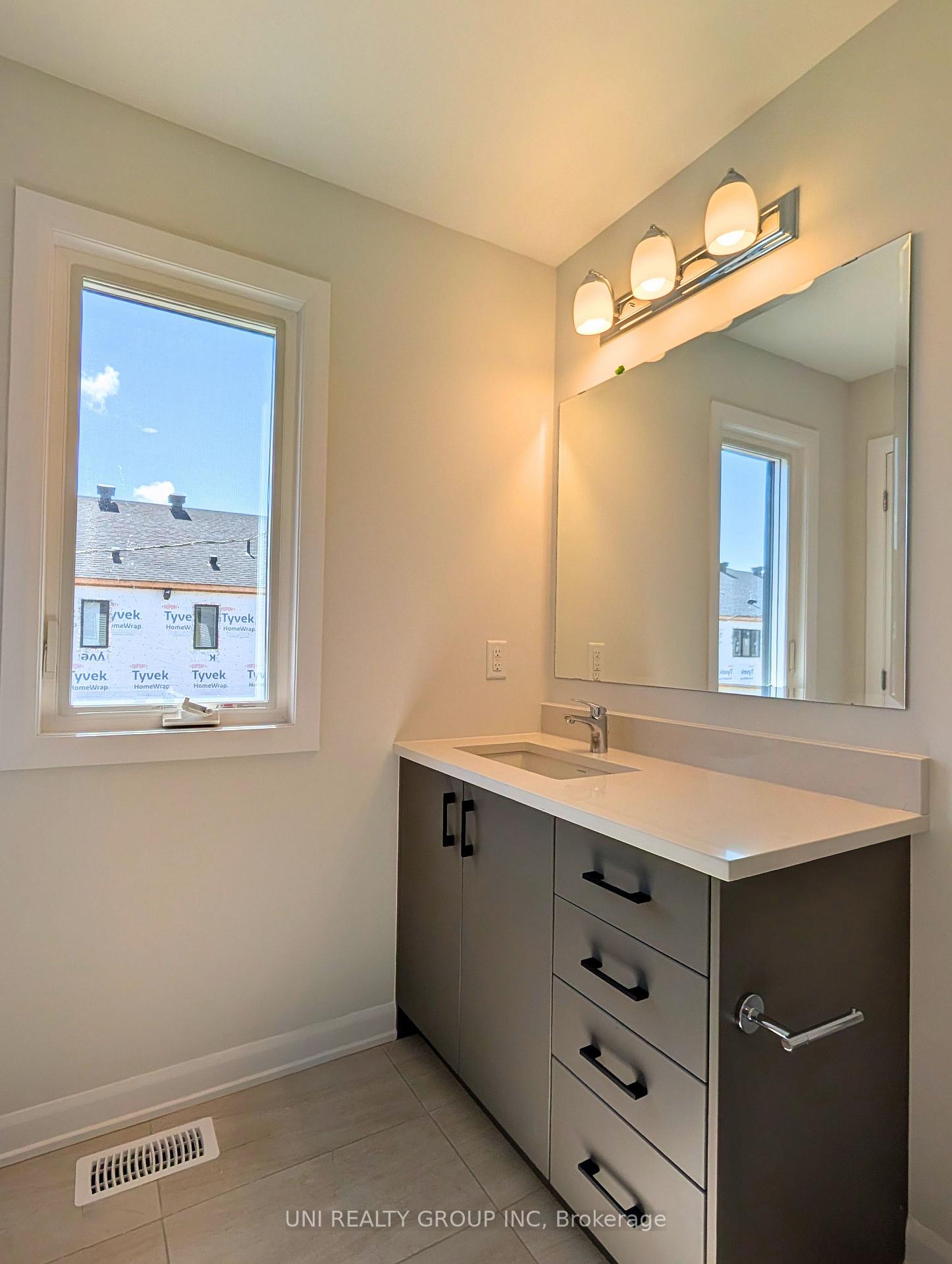 Photo 25 of 716 Tadpole Crescent, Ottawa, Barrhaven - Half Moon Bay — HOMEH