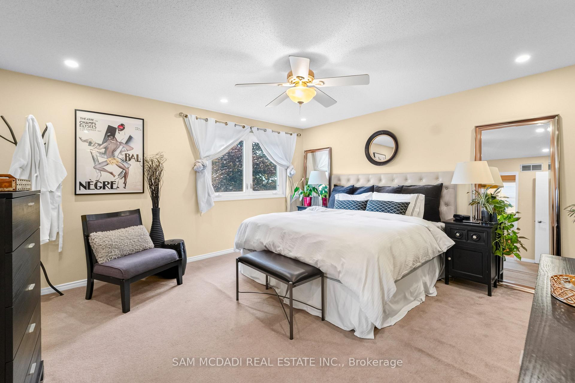 Photo 20 of 644 Sweetwater Place, Mississauga, Lorne Park — HOMEH