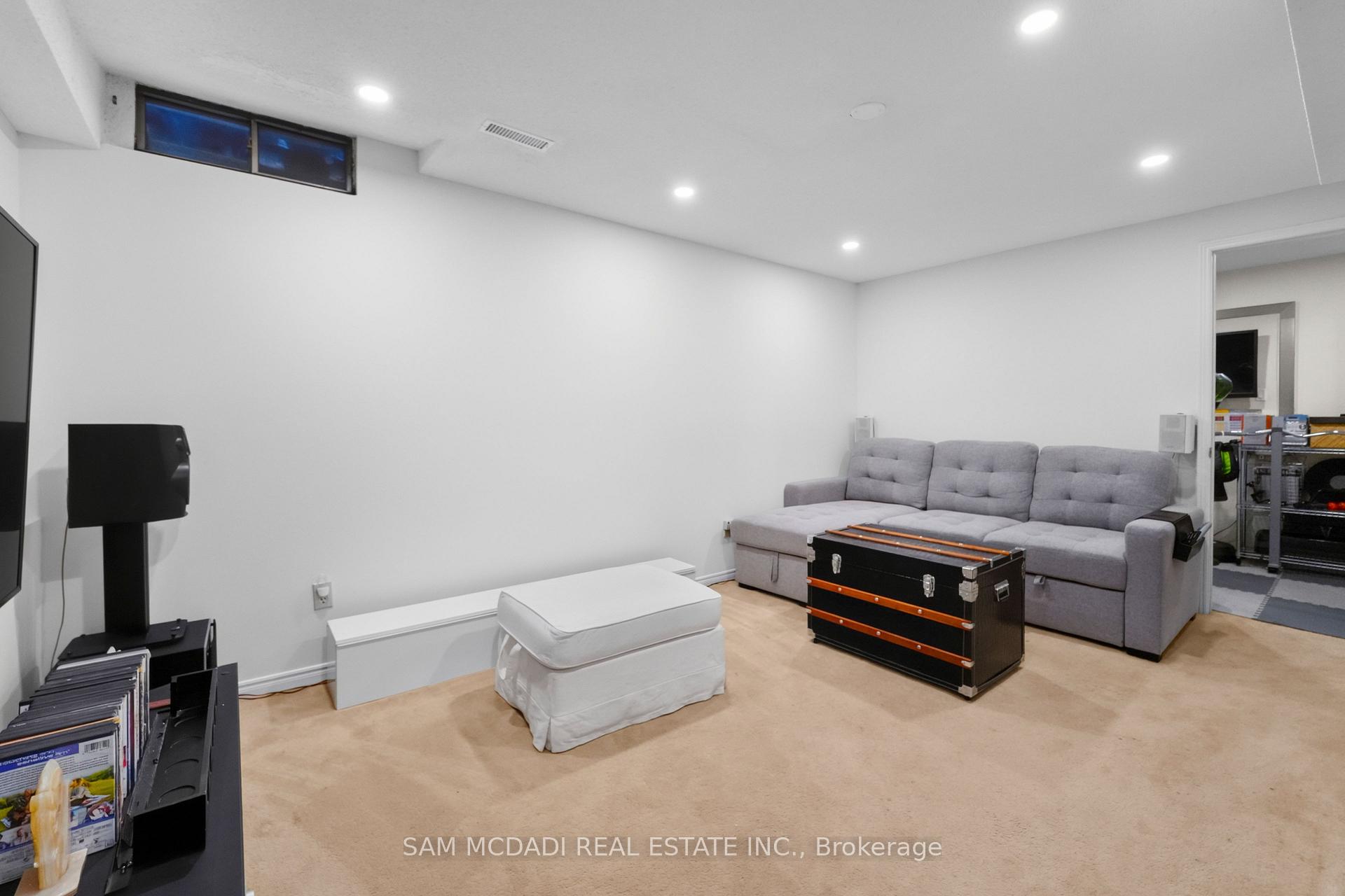 Photo 29 of 644 Sweetwater Place, Mississauga, Lorne Park — HOMEH