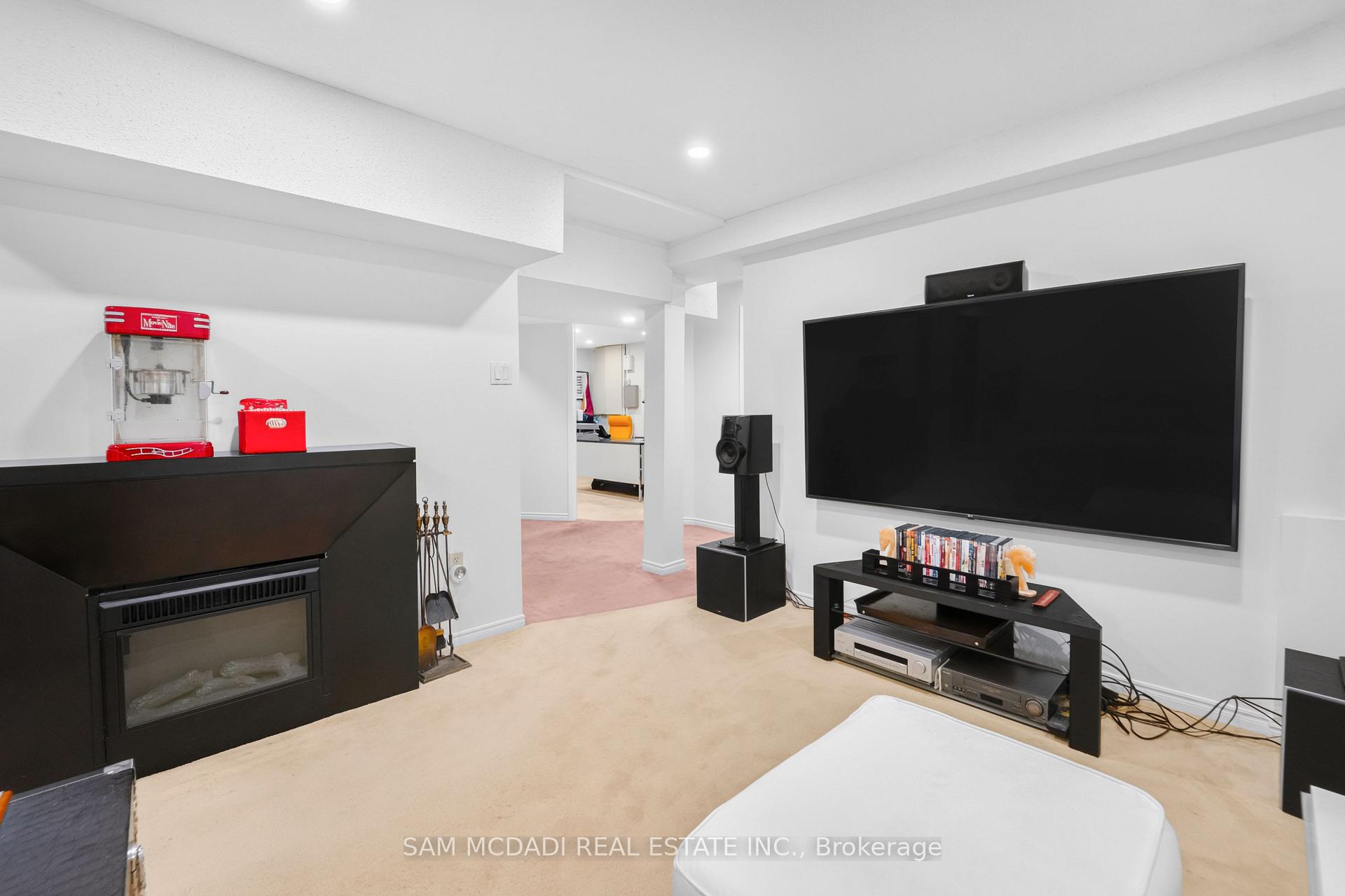 Photo 30 of 644 Sweetwater Place, Mississauga, Lorne Park — HOMEH