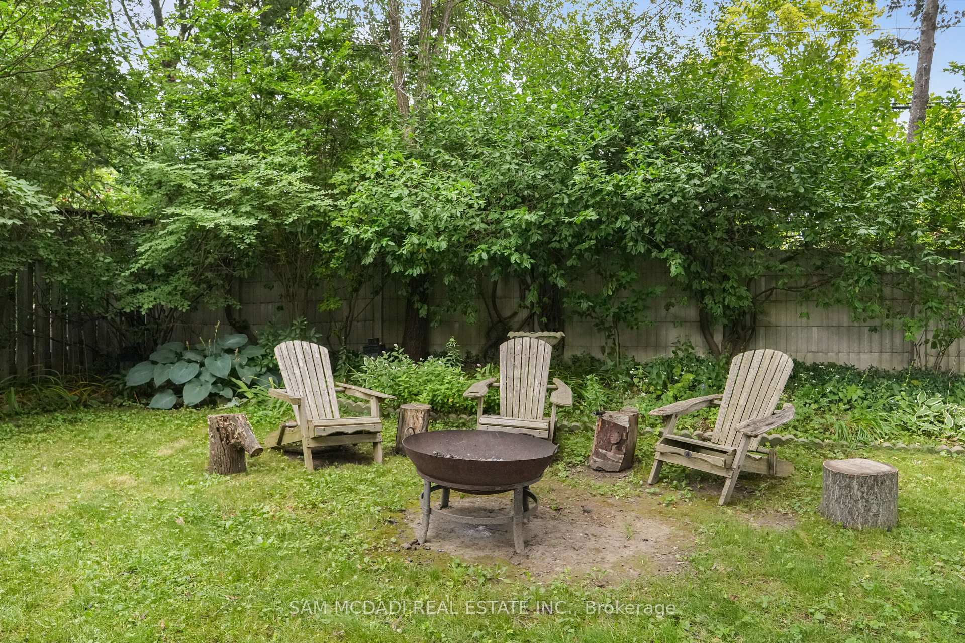 Photo 39 of 644 Sweetwater Place, Mississauga, Lorne Park — HOMEH