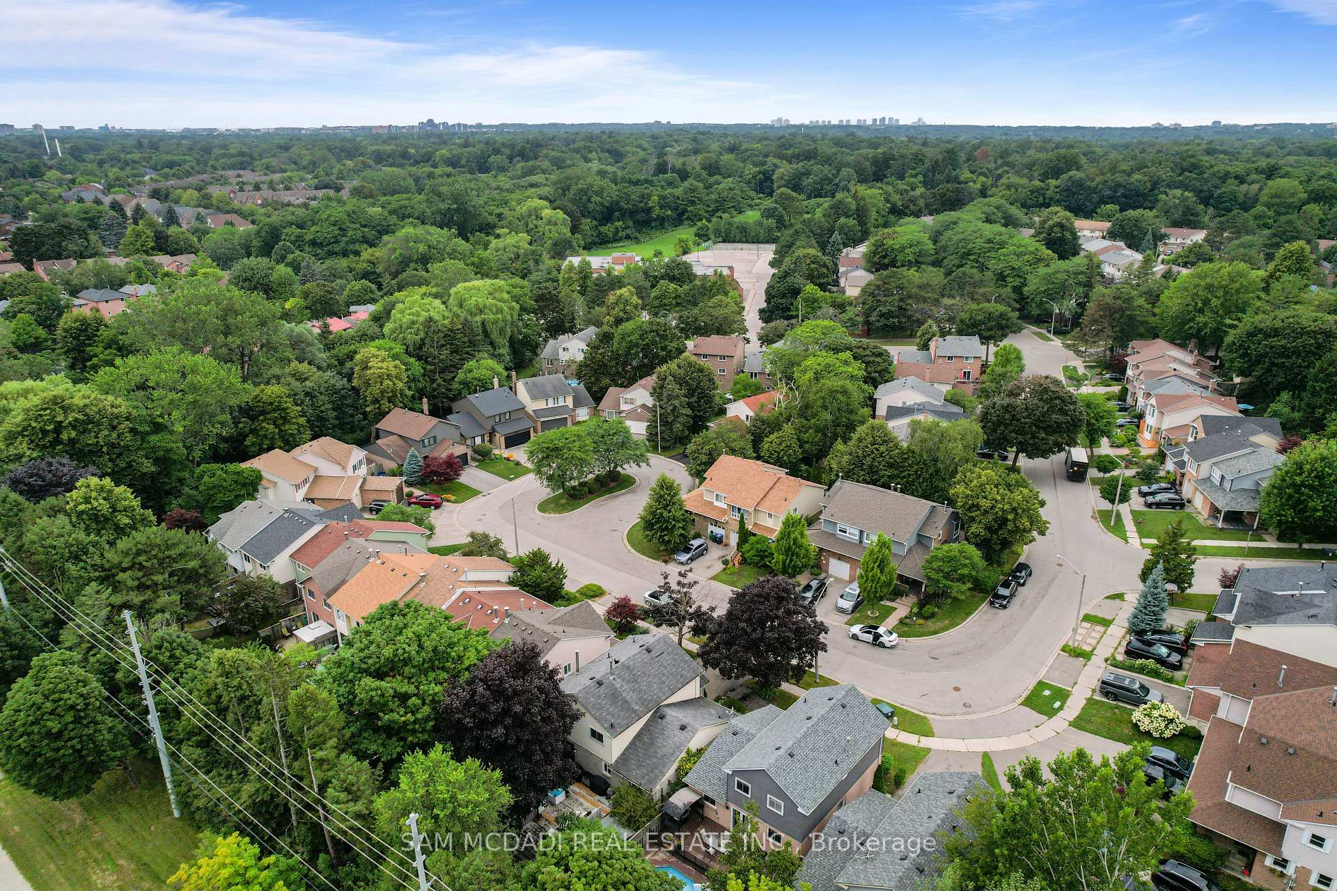Photo 45 of 644 Sweetwater Place, Mississauga, Lorne Park — HOMEH
