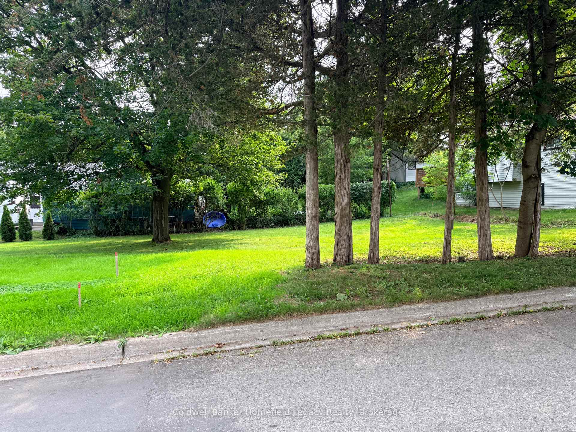 Photo 2 of 1 Park Ln, St. Marys — HOMEH