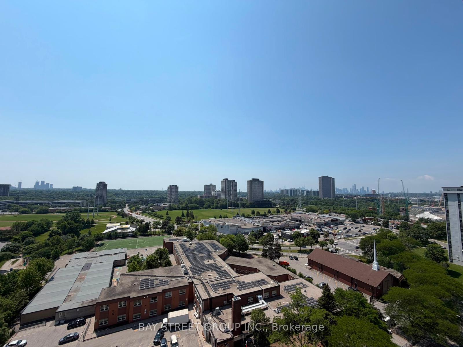 Photo 5 of Unit 1510, 15 David Salomon Drive, Toronto, Flemingdon Park — HOMEH