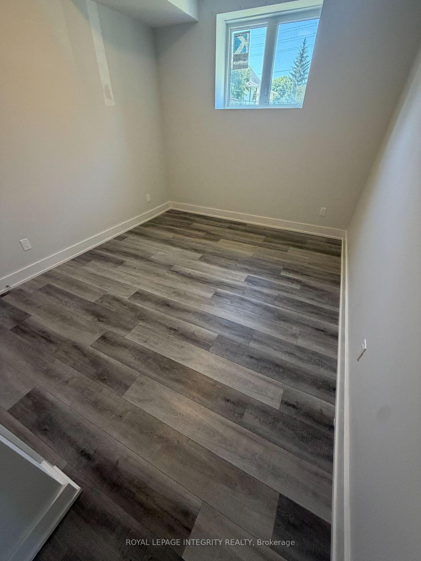 Photo 4 of Unit 1, 82 Christopher Hamilton Street, Ottawa, Richmond — HOMEH
