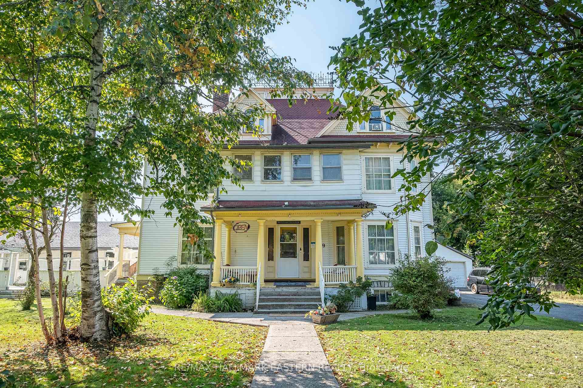 Front of 29 Bursthall Street