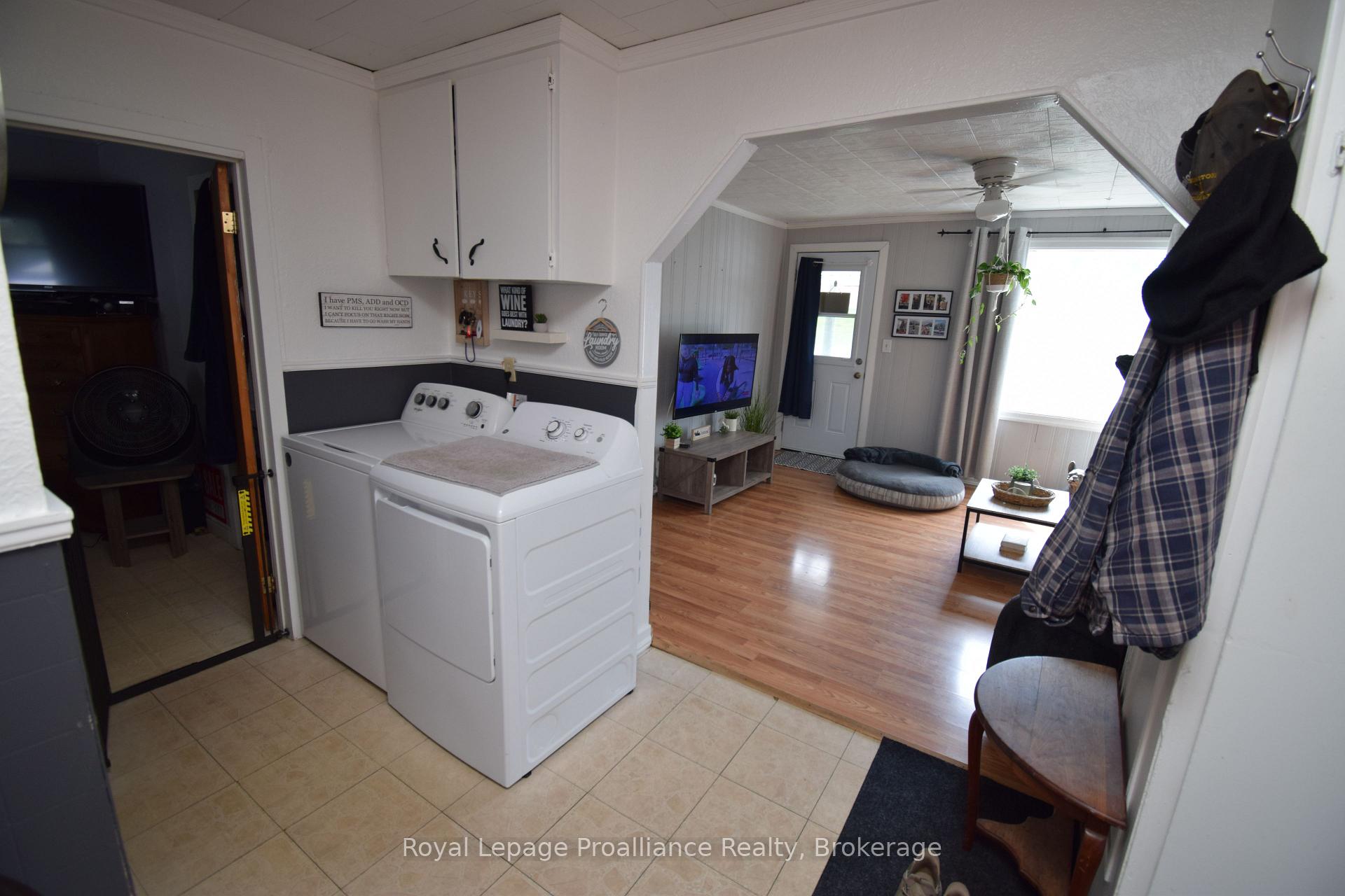 Photo 12 of 119 Orchard Drive, Belleville, Belleville Ward — HOMEH