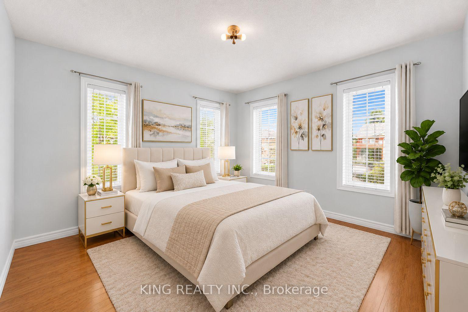 Photo 13 of 100 Pantomine Boulevard, Brampton, Brampton West — HOMEH