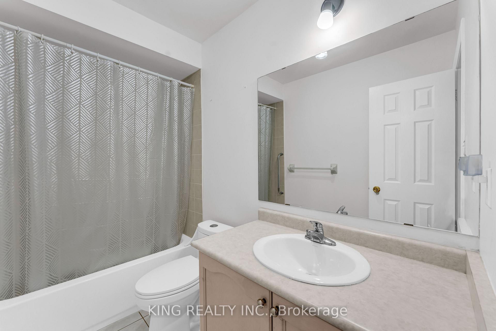 Photo 28 of 100 Pantomine Boulevard, Brampton, Brampton West — HOMEH