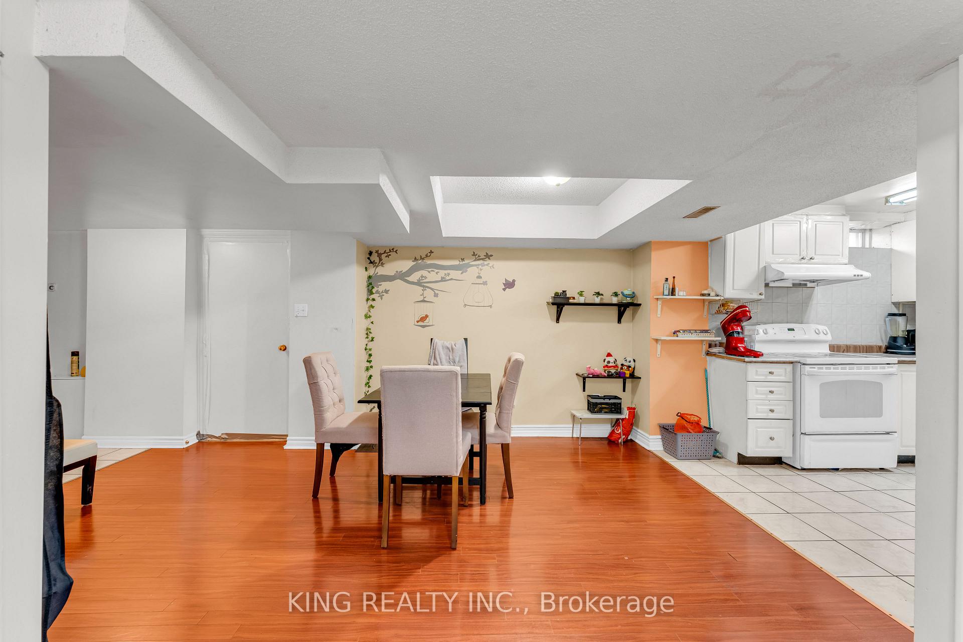 Photo 31 of 100 Pantomine Boulevard, Brampton, Brampton West — HOMEH