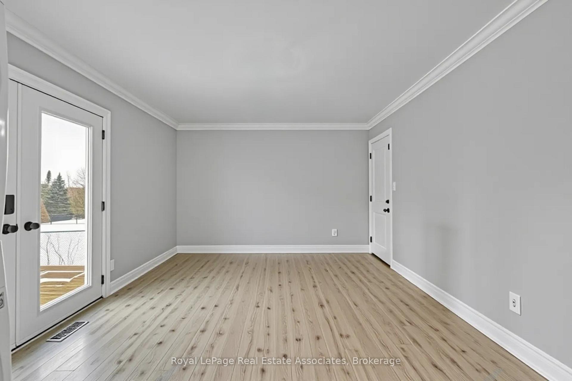 Photo 13 of 44 McClellan Road, Caledon, Alton — HOMEH