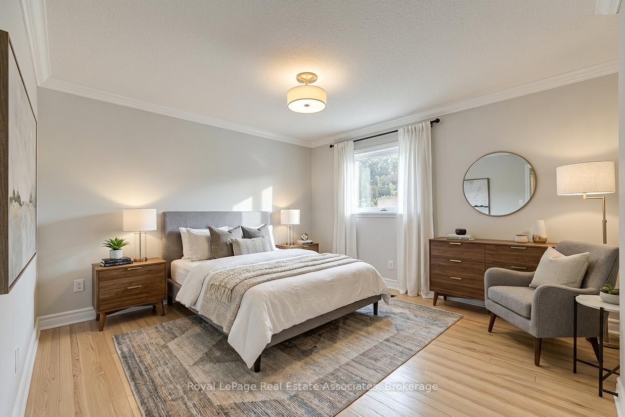 Photo 15 of 44 McClellan Road, Caledon, Alton — HOMEH