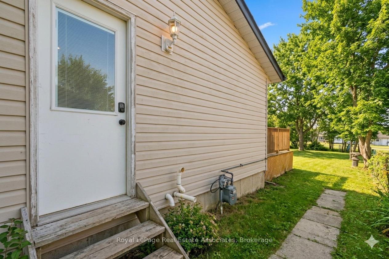 Photo 36 of 44 McClellan Road, Caledon, Alton — HOMEH