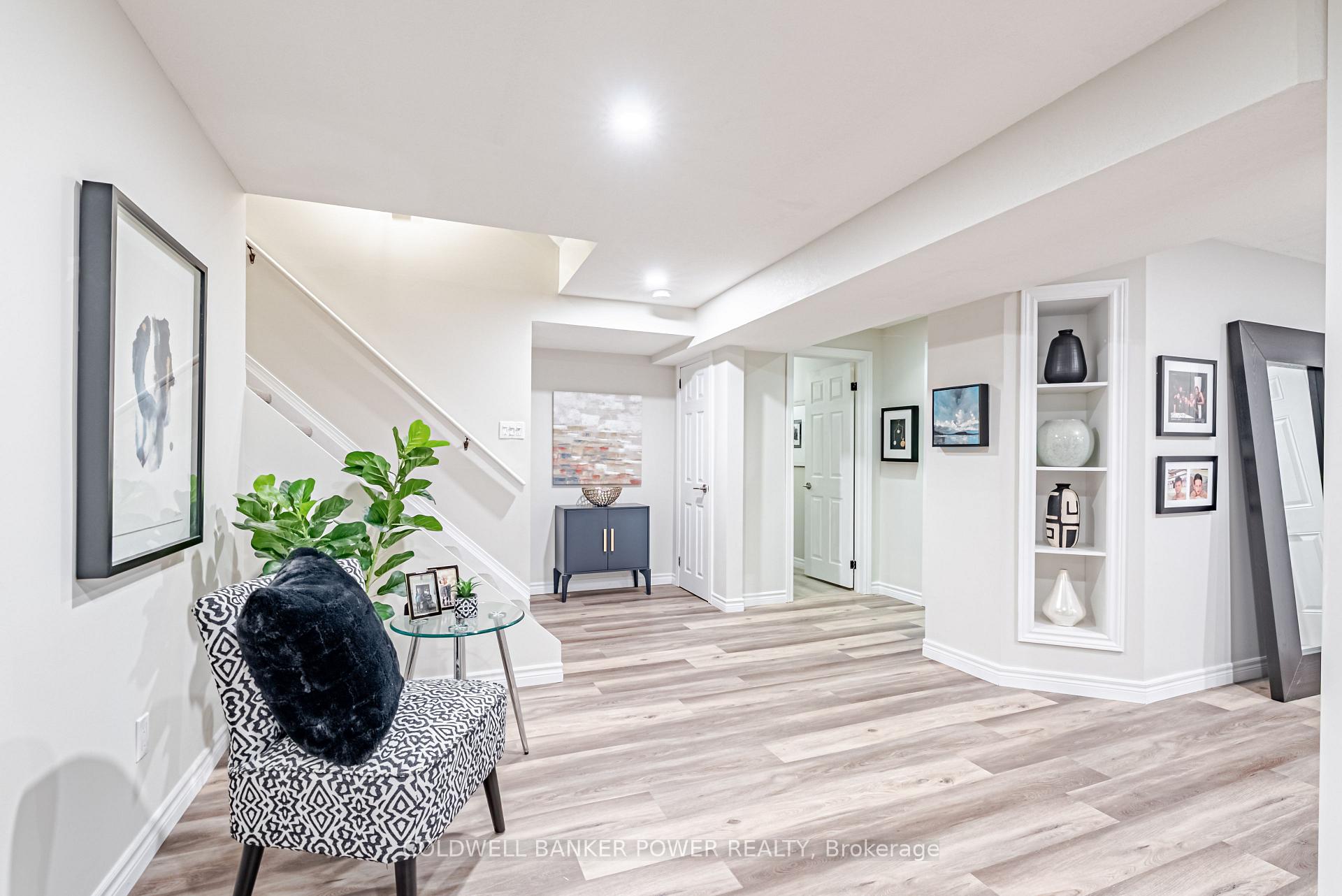 Photo 41 of Unit 23, 1900 Shore Road, London, South A — HOMEH