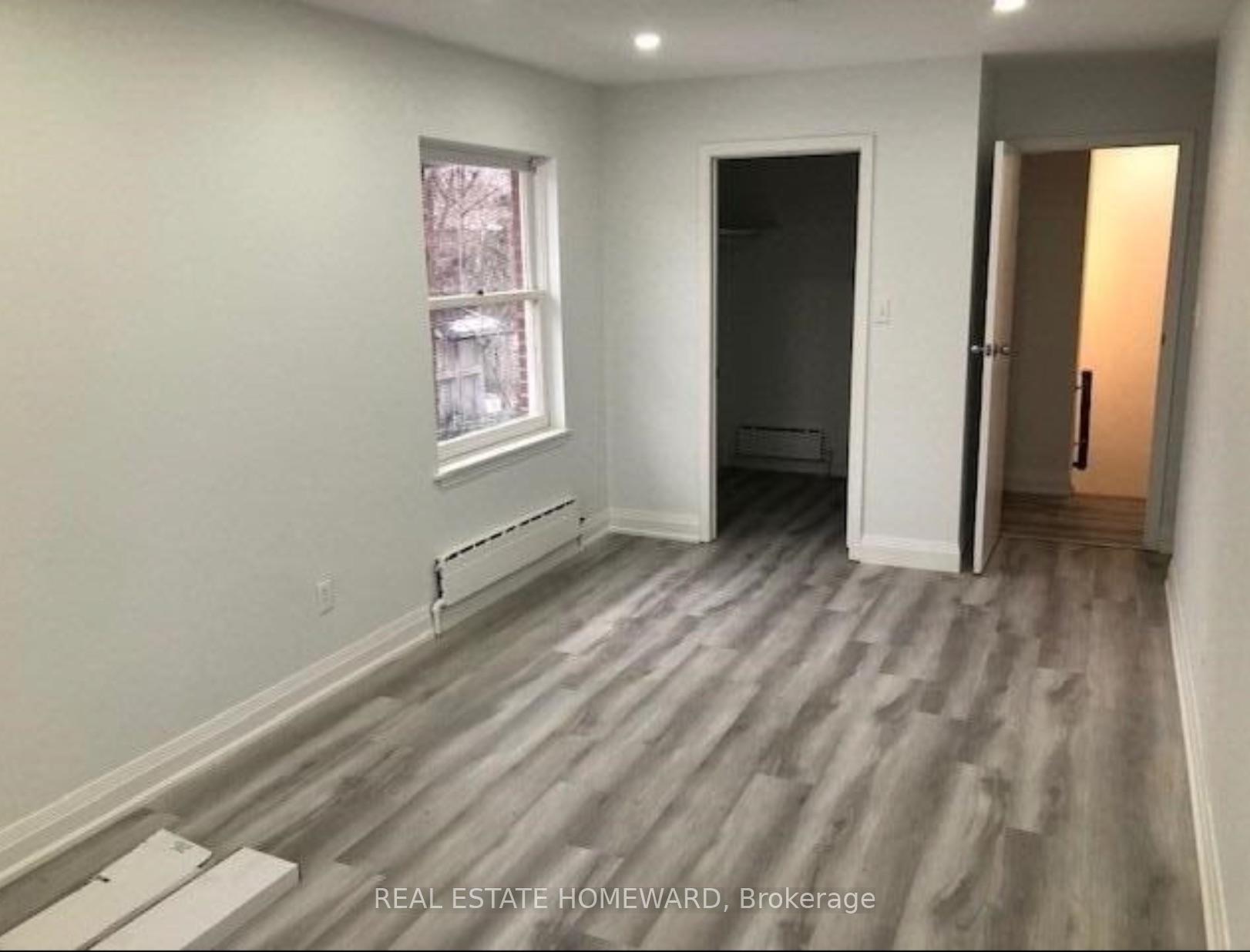 Photo 8 of Unit Side, 274 Rumsey Road, Toronto, Leaside — HOMEH