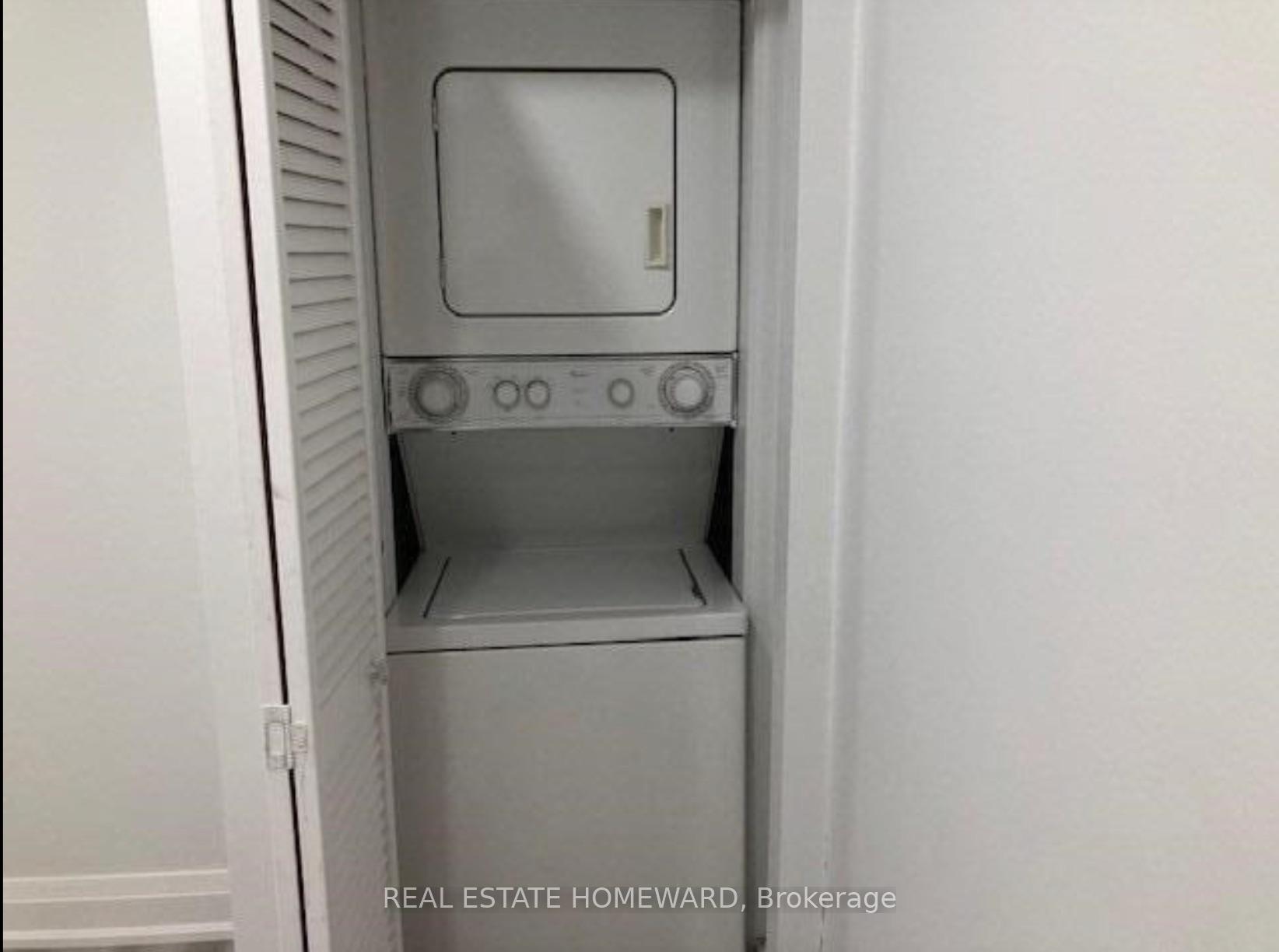 Photo 16 of Unit Side, 274 Rumsey Road, Toronto, Leaside — HOMEH