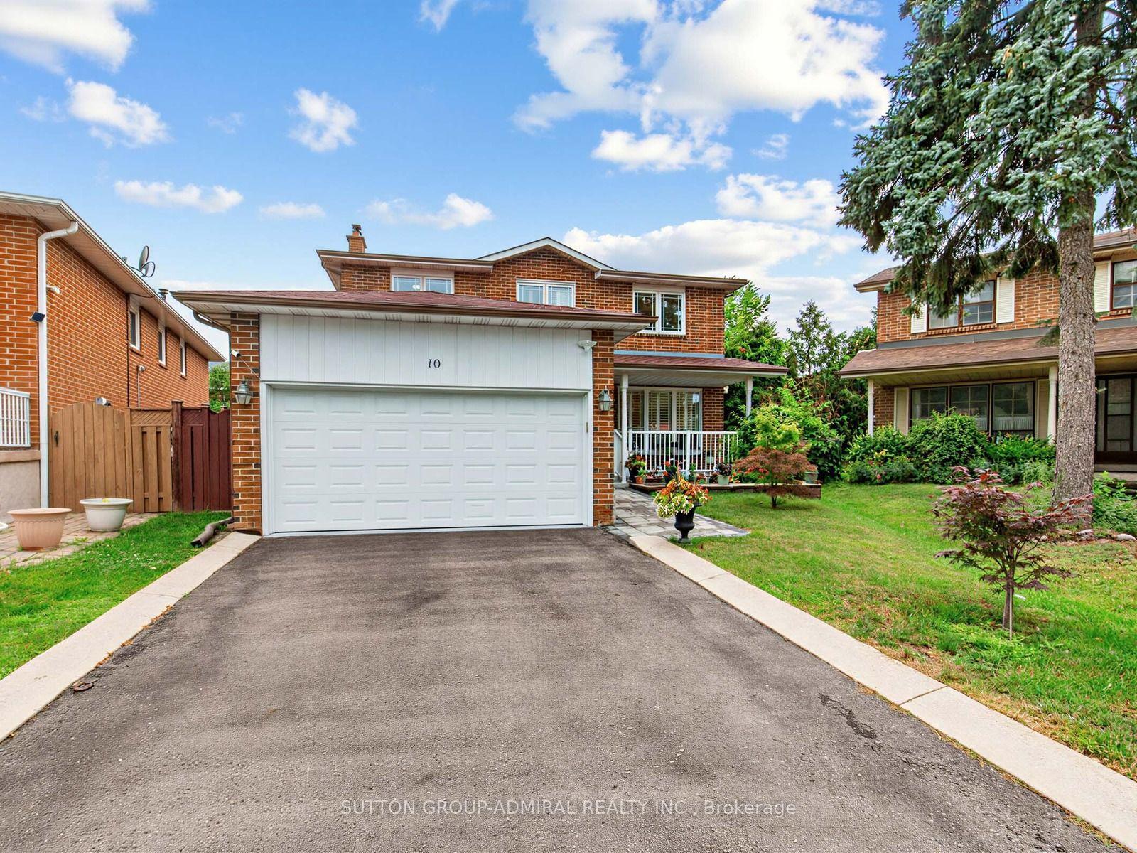 Photo 2 of 10 Torino Place, Vaughan, Glen Shields — HOMEH