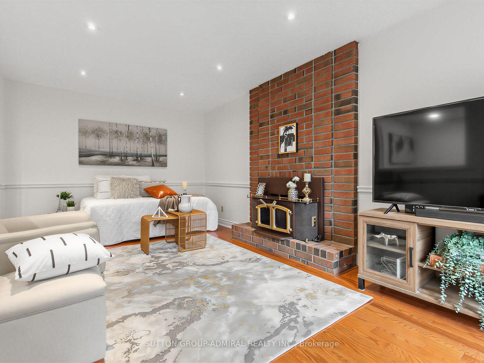 Photo 18 of 10 Torino Place, Vaughan, Glen Shields — HOMEH