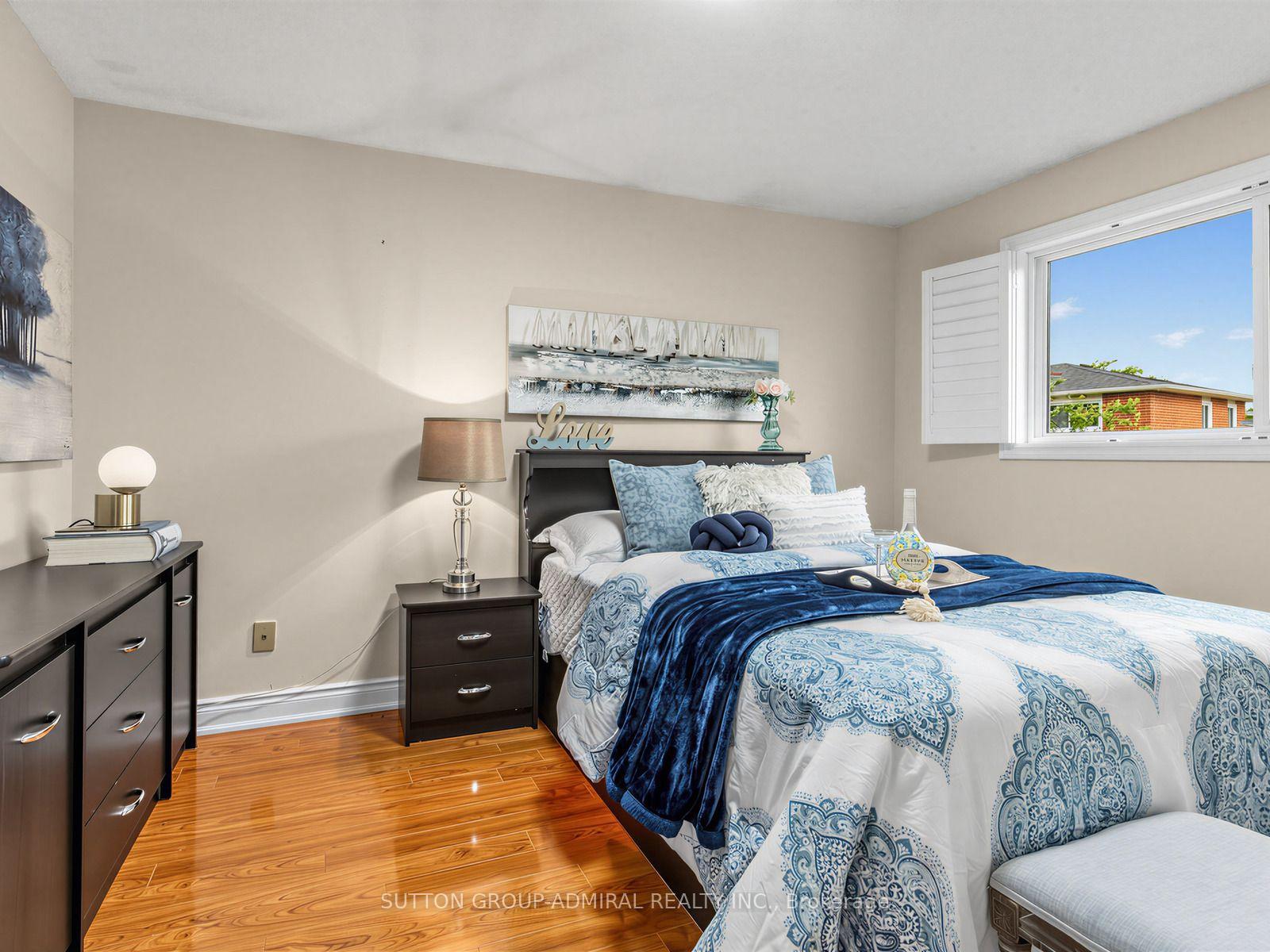 Photo 28 of 10 Torino Place, Vaughan, Glen Shields — HOMEH