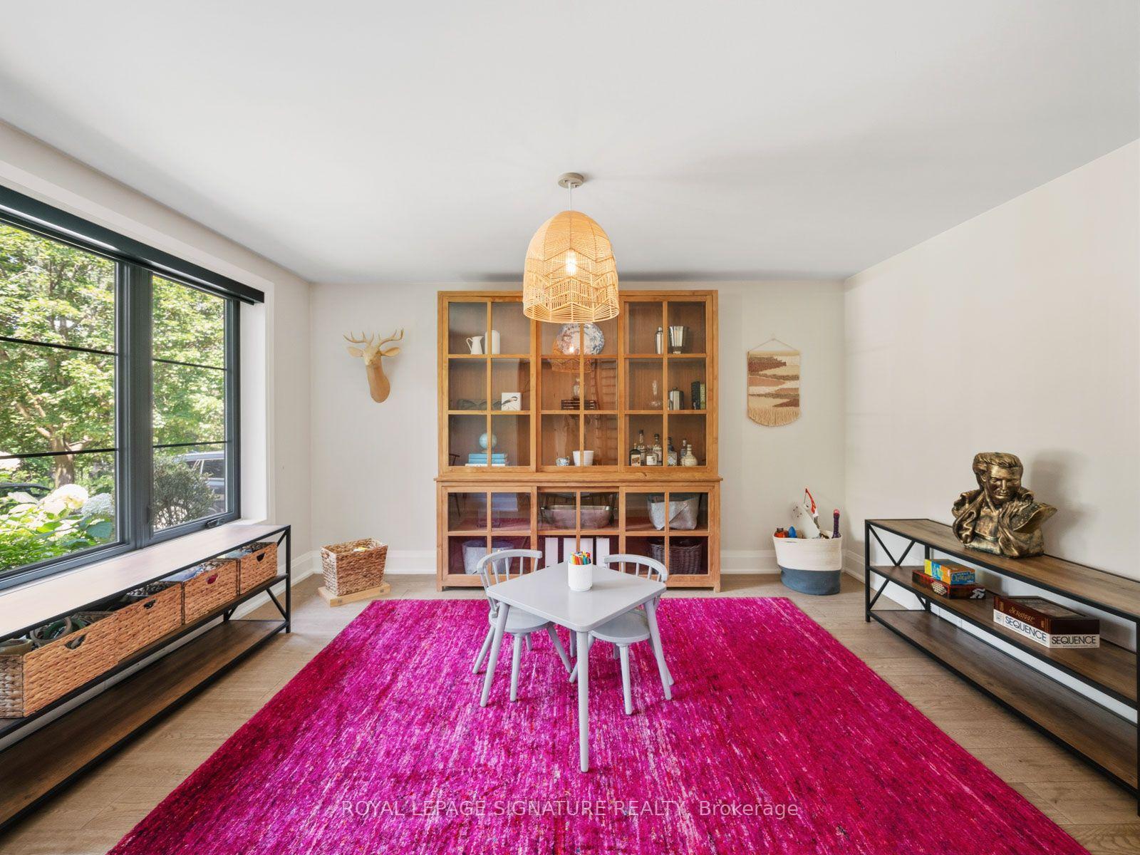 Photo 15 of 74 Fallingbrook Drive, Scarborough, Birchcliffe-Cliffside — HOMEH