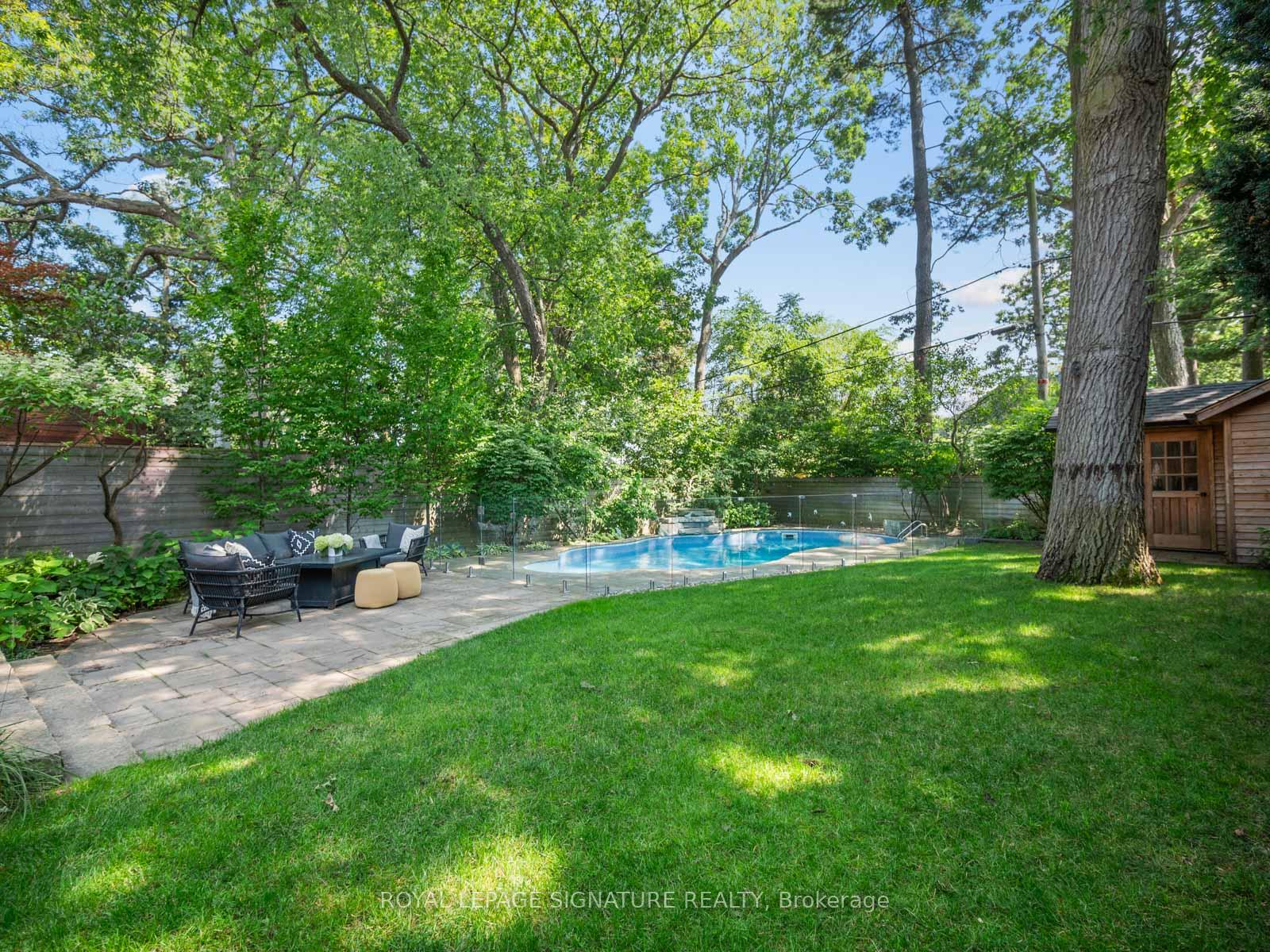Photo 45 of 74 Fallingbrook Drive, Scarborough, Birchcliffe-Cliffside — HOMEH