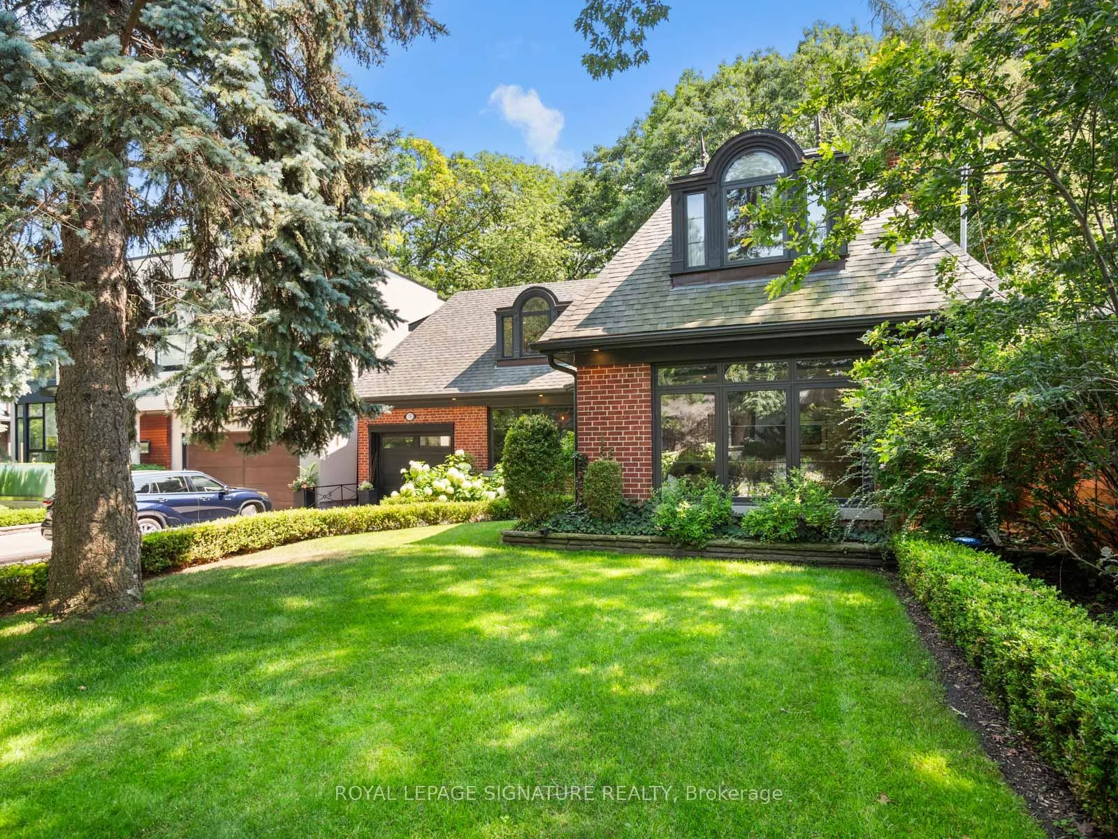 Photo 2 of 74 Fallingbrook Drive, Scarborough, Birchcliffe-Cliffside — HOMEH