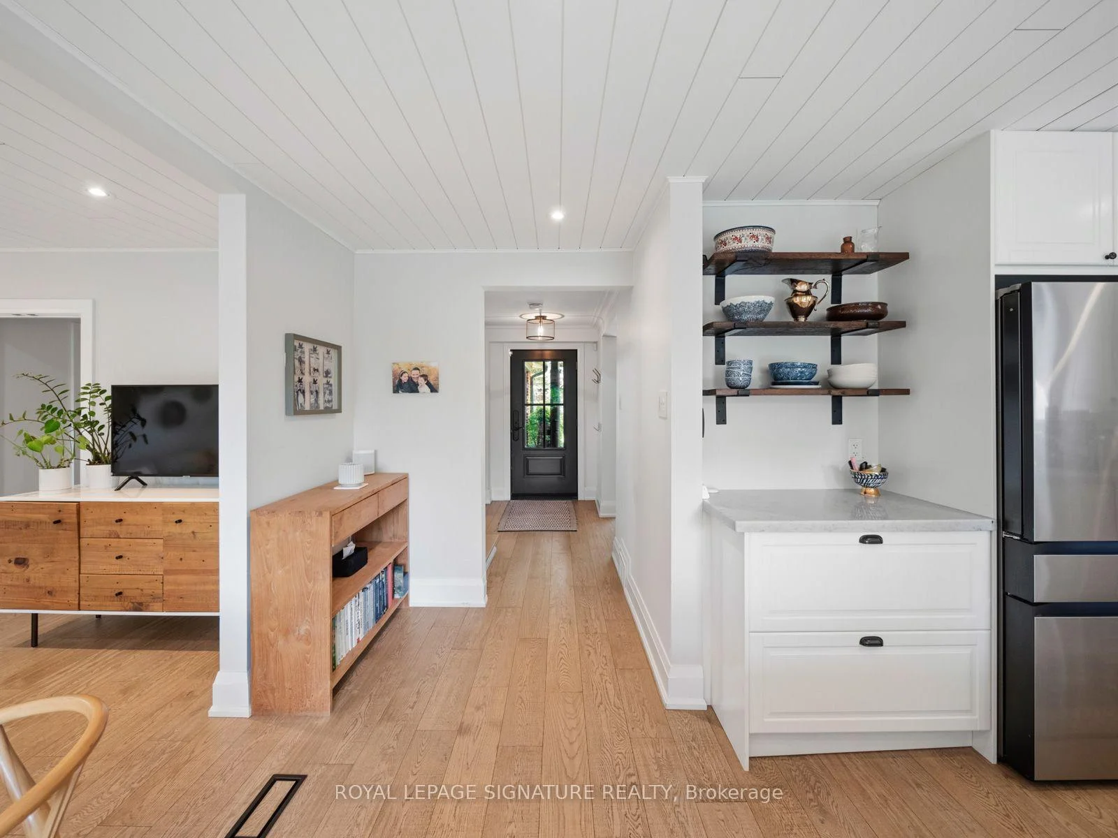 Photo 23 of 74 Fallingbrook Drive, Scarborough, Birchcliffe-Cliffside — HOMEH