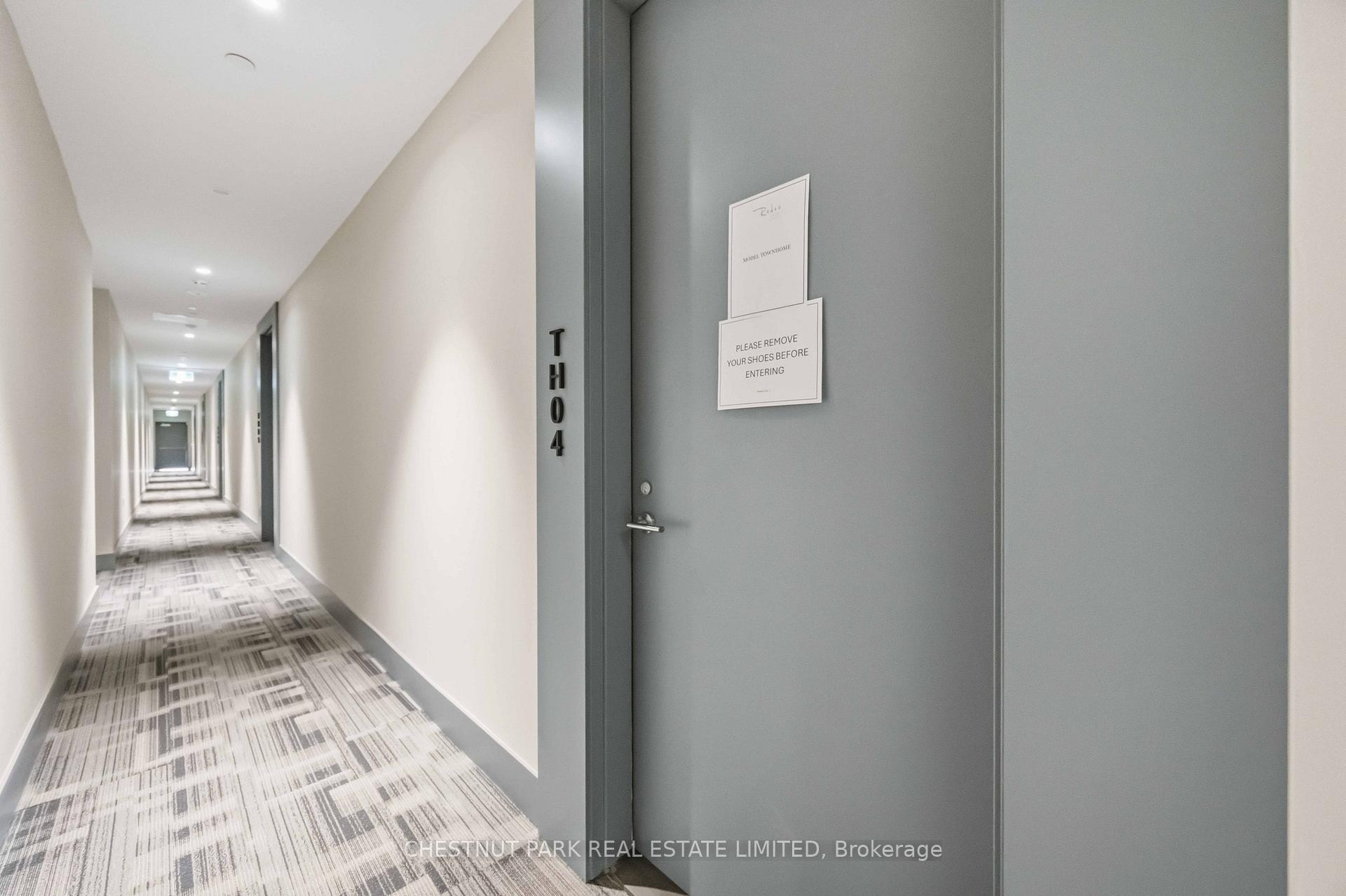 Photo 3 of Unit TH104, 20 O'Neill Road, North York, Banbury-Don Mills — HOMEH