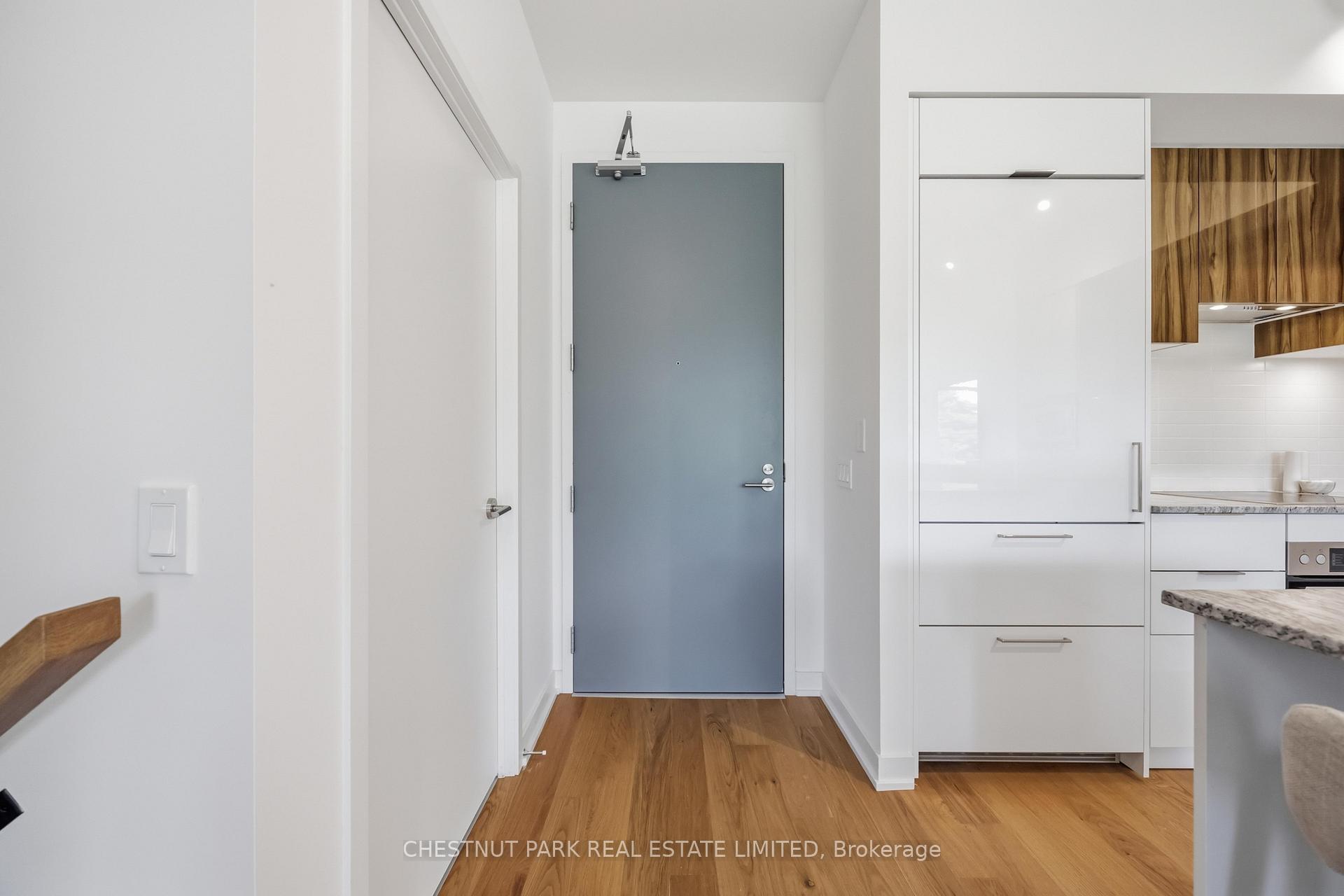 Photo 4 of Unit TH104, 20 O'Neill Road, North York, Banbury-Don Mills — HOMEH