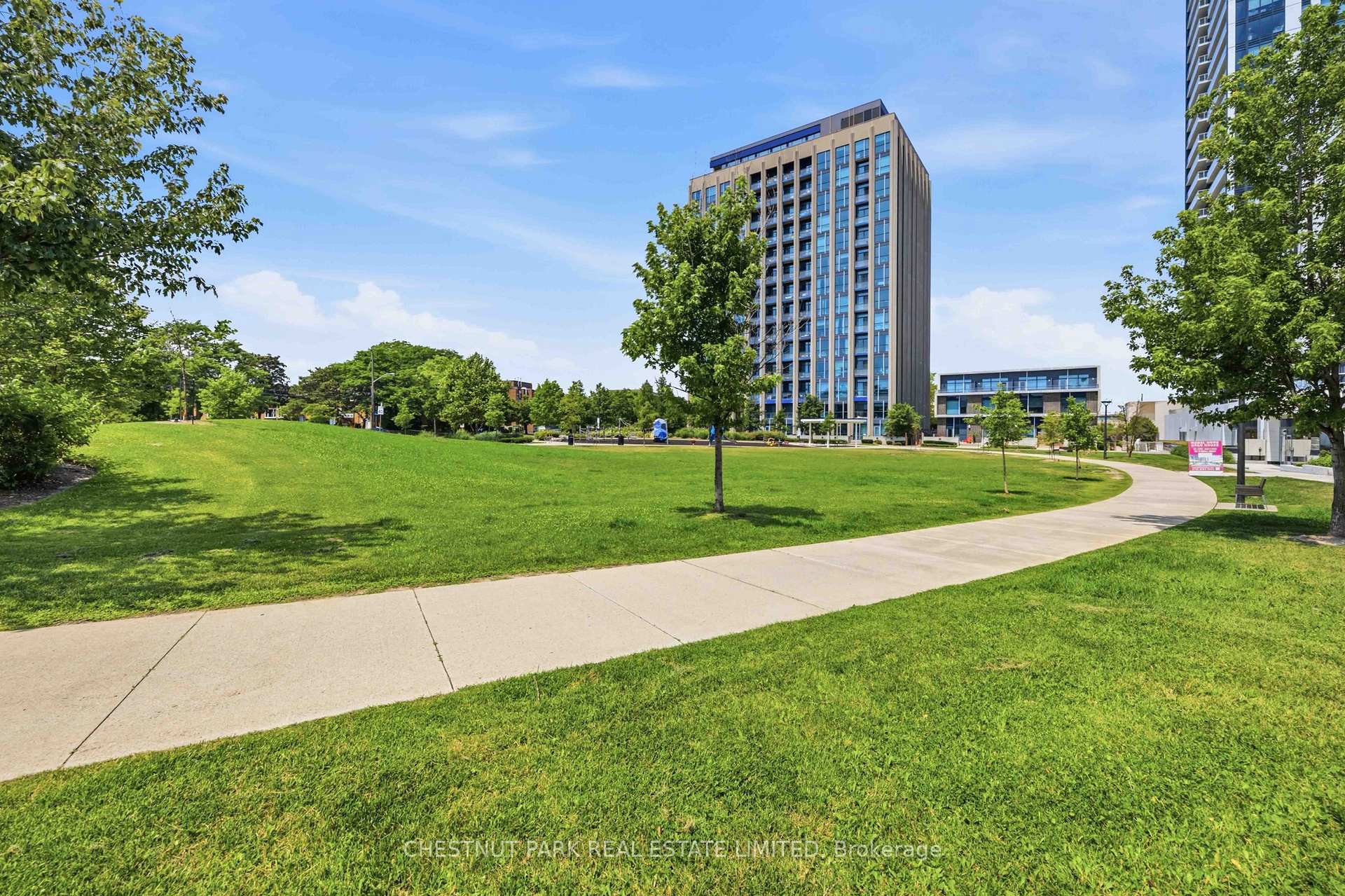 Photo 48 of Unit TH104, 20 O'Neill Road, North York, Banbury-Don Mills — HOMEH