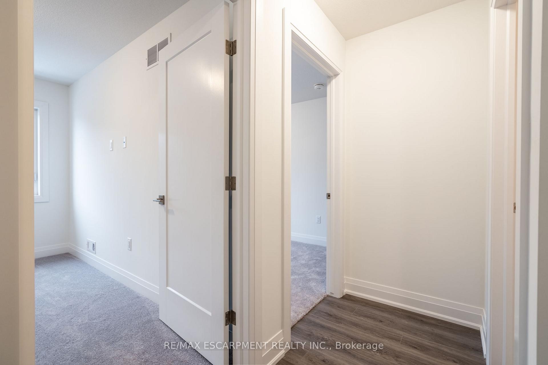 Photo 13 of 16 Clear Valley Lane, Hamilton, Mount Hope — HOMEH