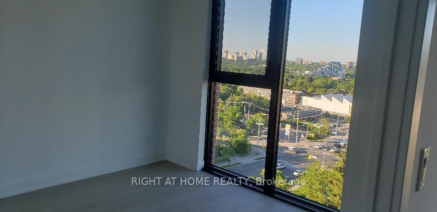 Photo 10 of Unit 1101, 699 Sheppard Avenue E, North York, Bayview Village — HOMEH