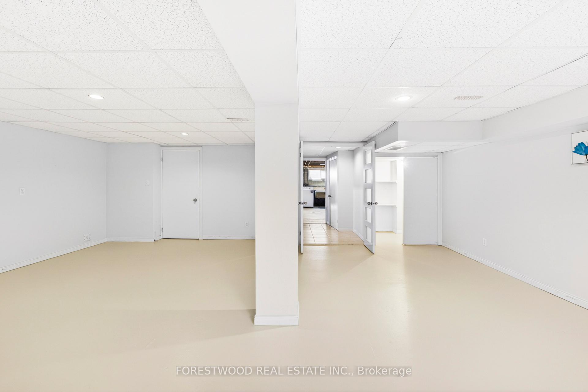 Photo 19 of 22 Lormar Drive, Etobicoke, Islington-City Centre West — HOMEH