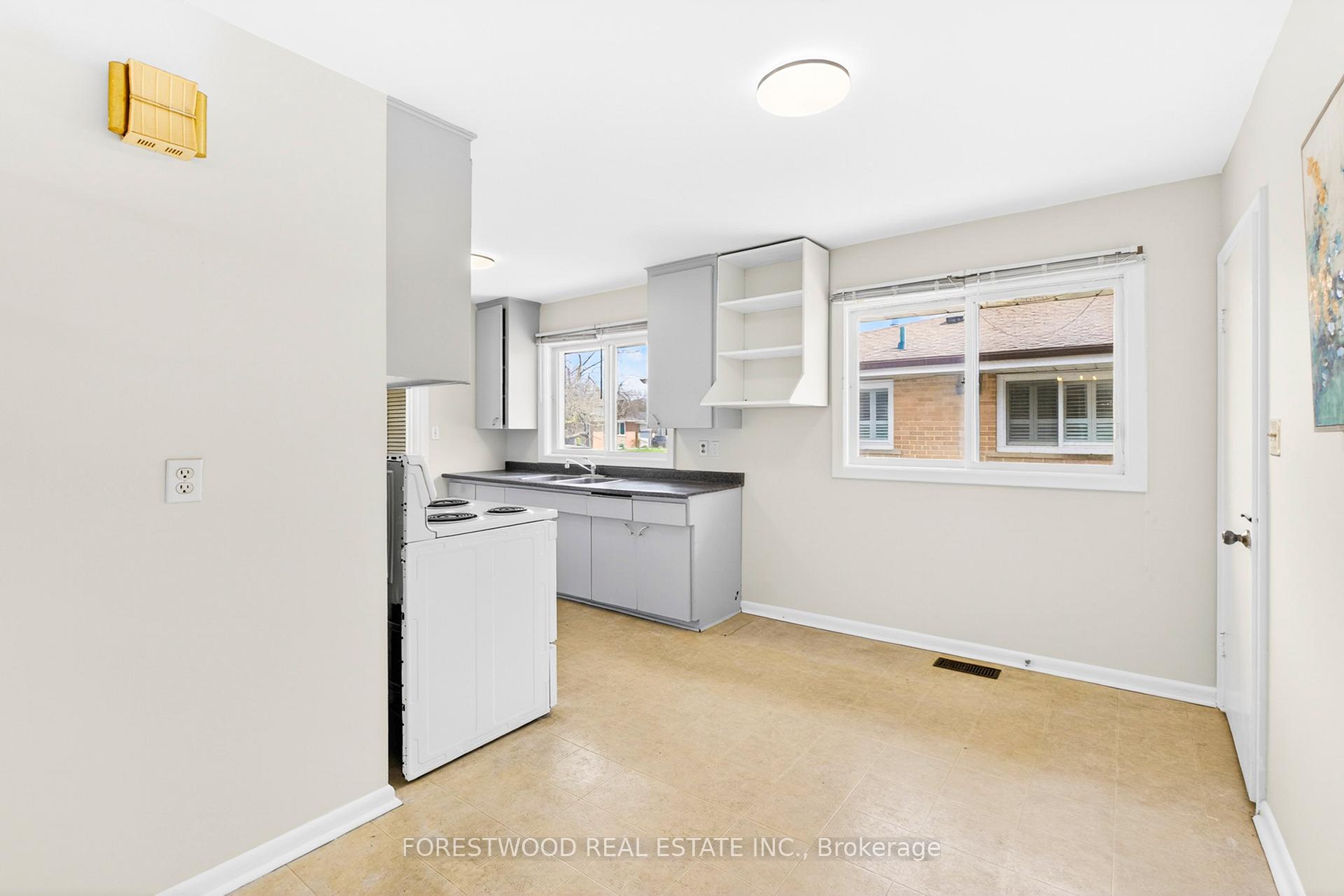 Photo 25 of 22 Lormar Drive, Etobicoke, Islington-City Centre West — HOMEH