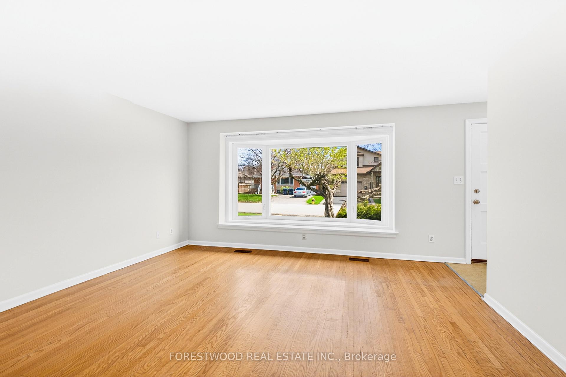 Photo 33 of 22 Lormar Drive, Etobicoke, Islington-City Centre West — HOMEH
