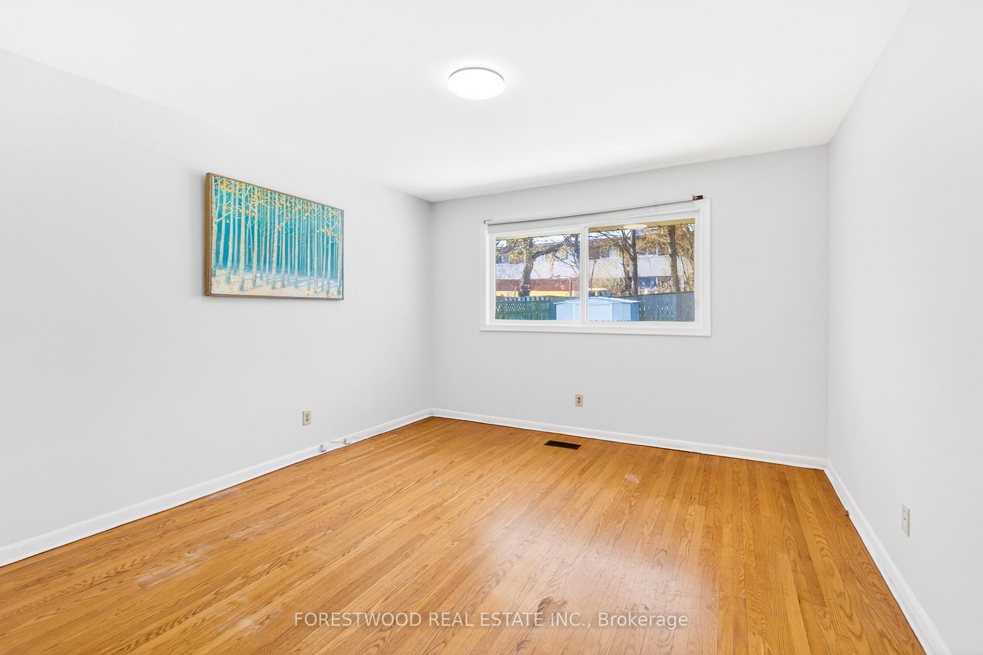 Photo 35 of 22 Lormar Drive, Etobicoke, Islington-City Centre West — HOMEH
