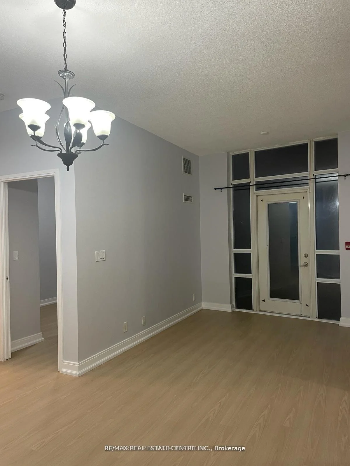 Photo 11 of Unit 1202, 80 Absolute Avenue, Mississauga, City Centre — HOMEH