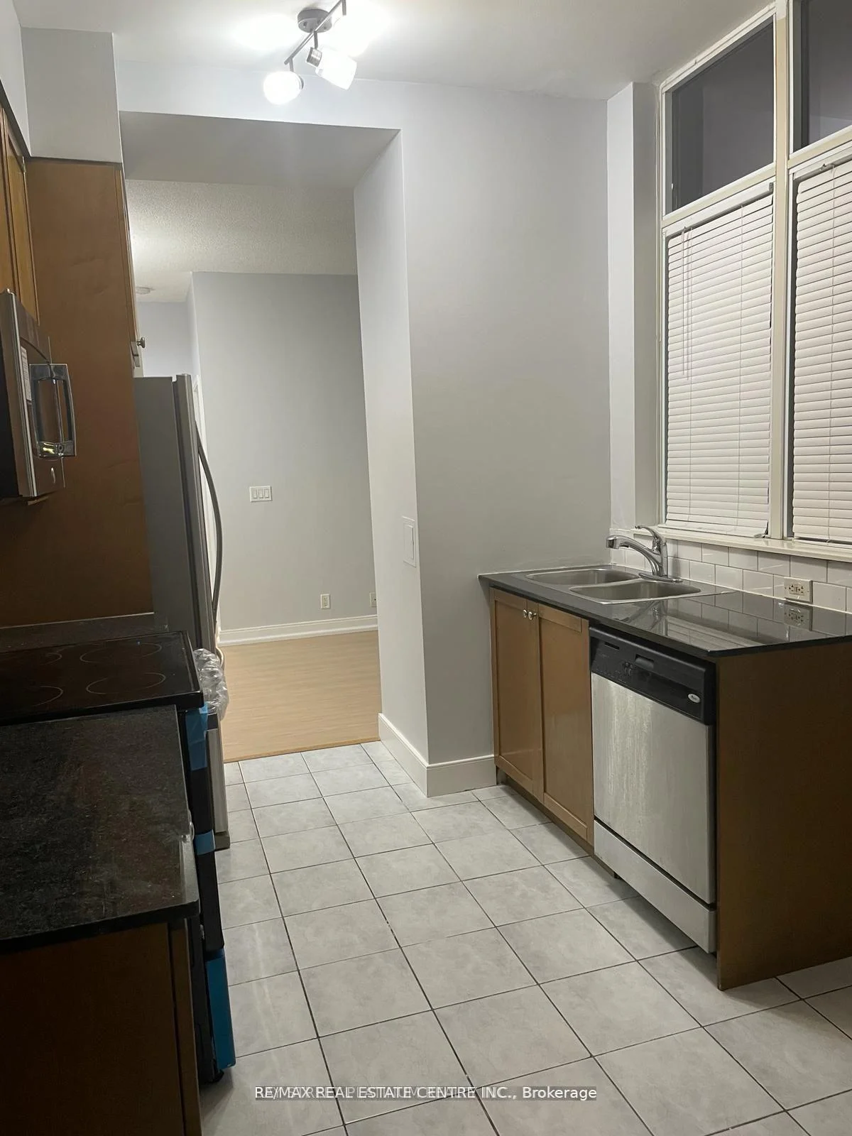 Photo 23 of Unit 1202, 80 Absolute Avenue, Mississauga, City Centre — HOMEH