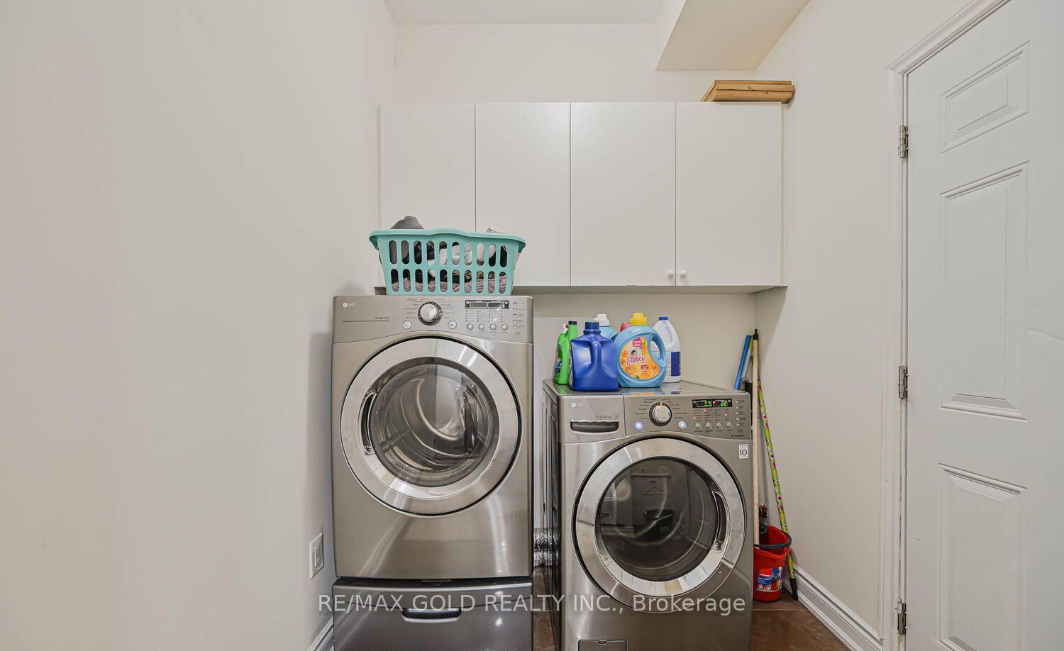 Photo 19 of 37 Scotchmere Crescent, Brampton, Bram East — HOMEH