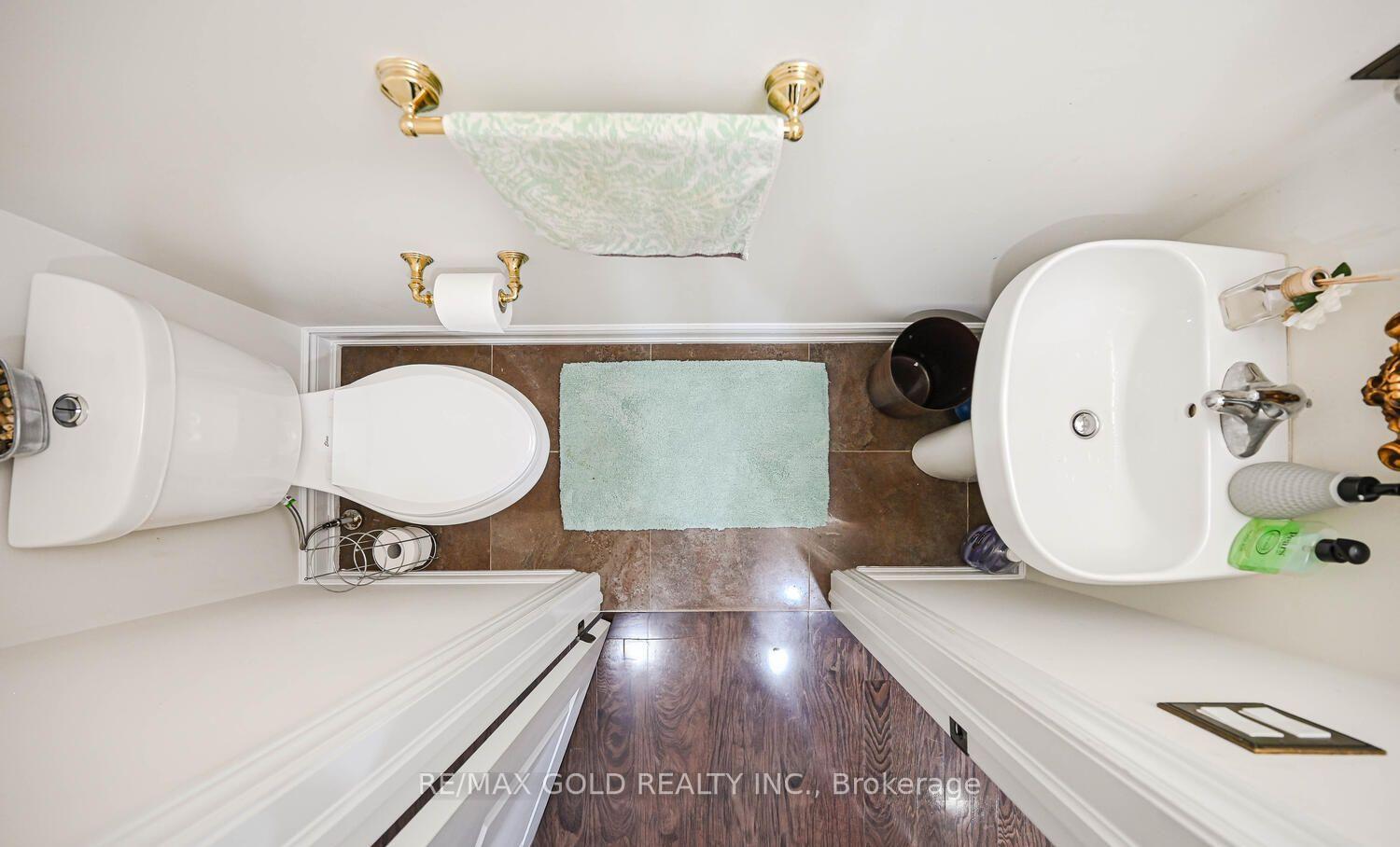 Photo 20 of 37 Scotchmere Crescent, Brampton, Bram East — HOMEH